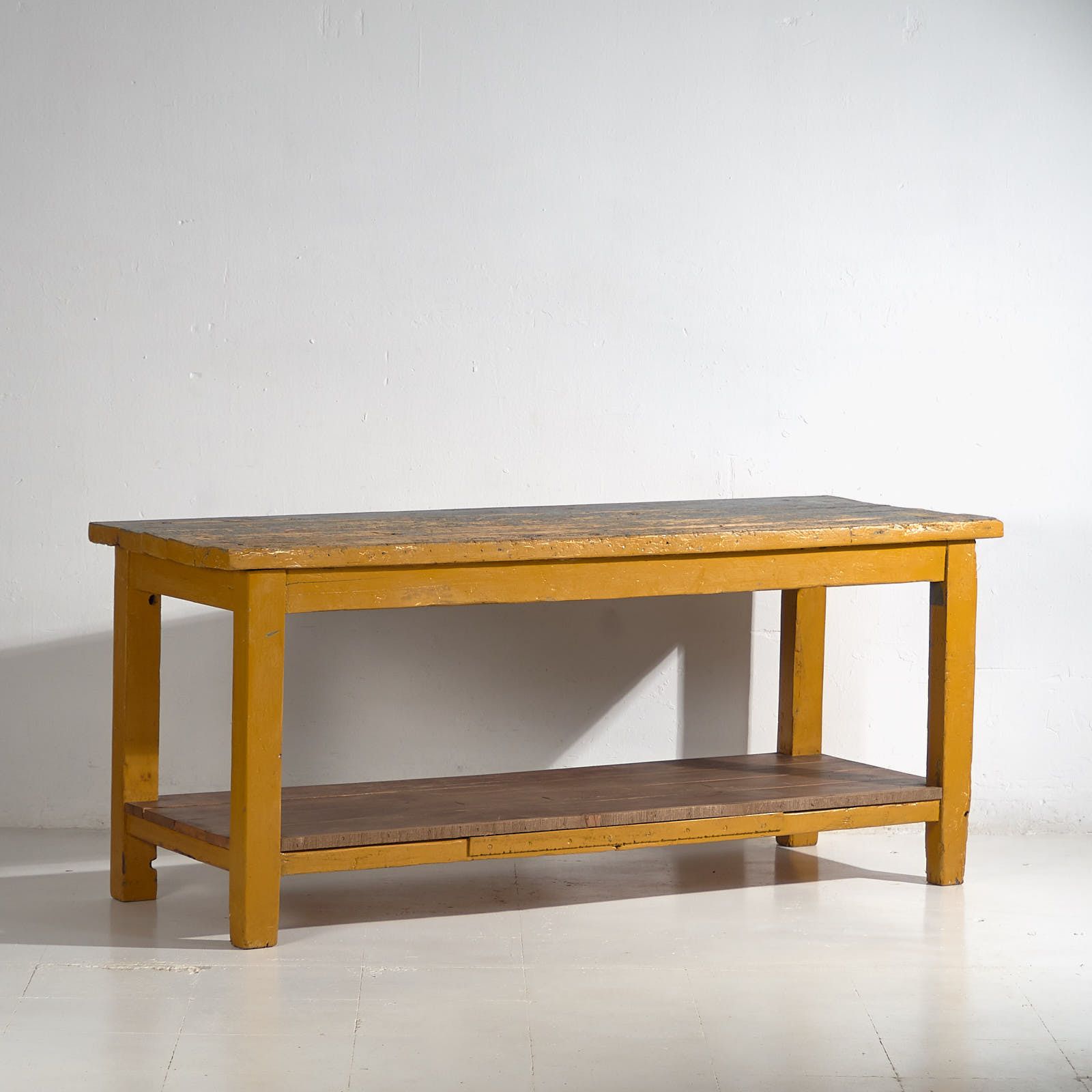 Table d'époque allongée avec tablette inférieure (vers 1920) #17