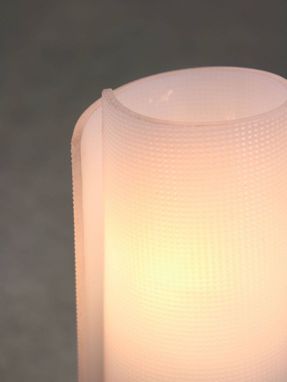 photo furniture Mid Century Italian Plastic And Brass Table Lamp
