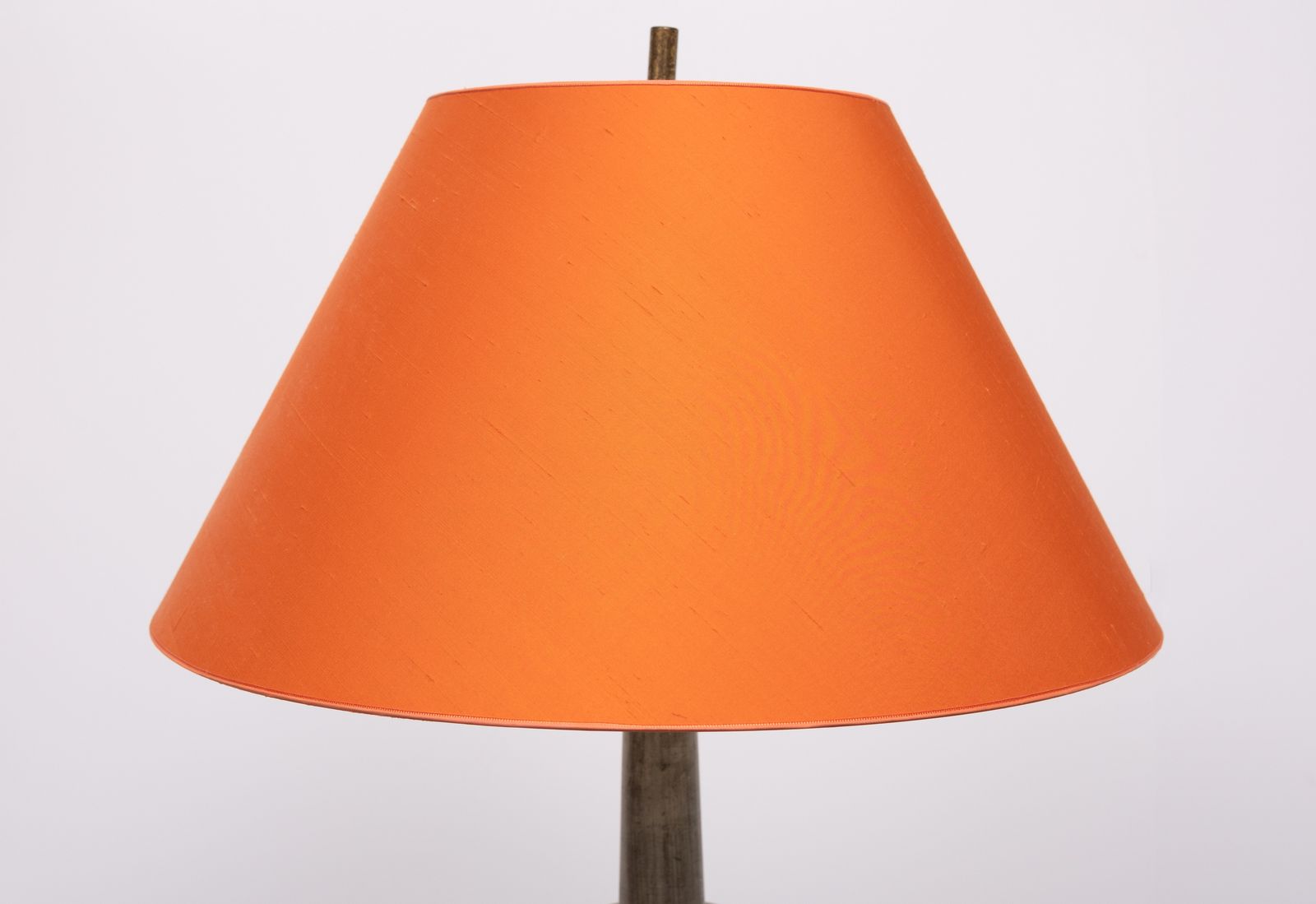 Italian Baroque Carved Wooden Floor Lamp 1970s photo Lighting