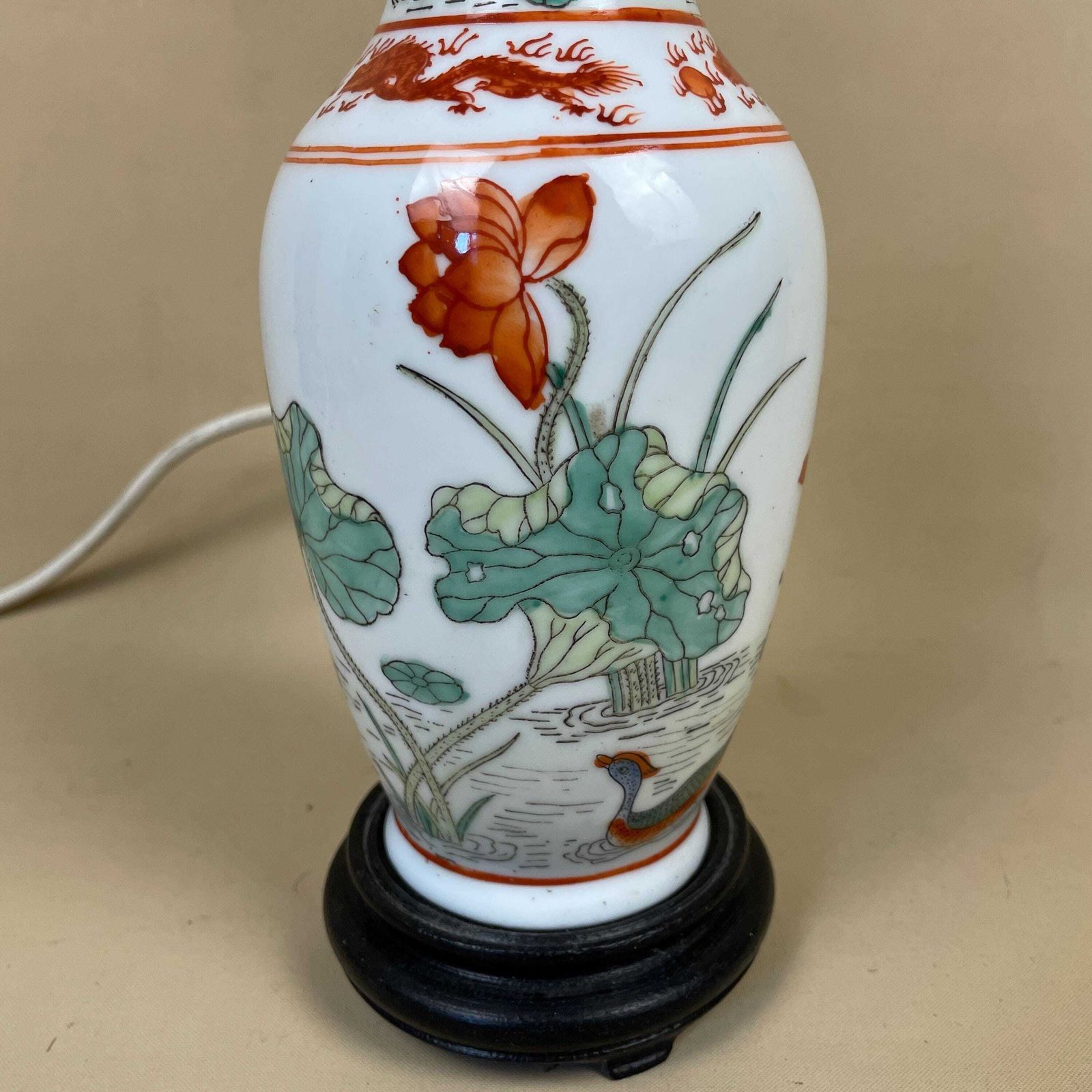 Vintage Ceramic Lamp Light Bedside Table Hand Painted Floral Lily Pad Design Pattern Wood Base Oriental Chinese Vase White Antique Brass photo 69.0