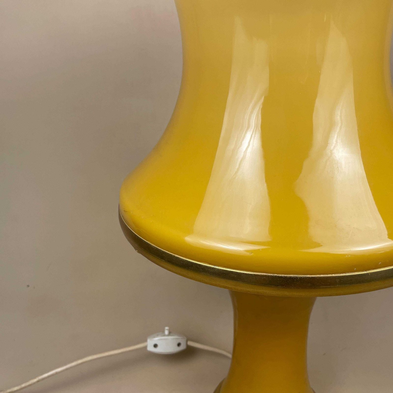 Vintage Mushroom Lamp Yellow All Glass Light Bedside Table Desk Brass Metal Gold Antique Medium Interior Design Retro Art Deco photo 249.0