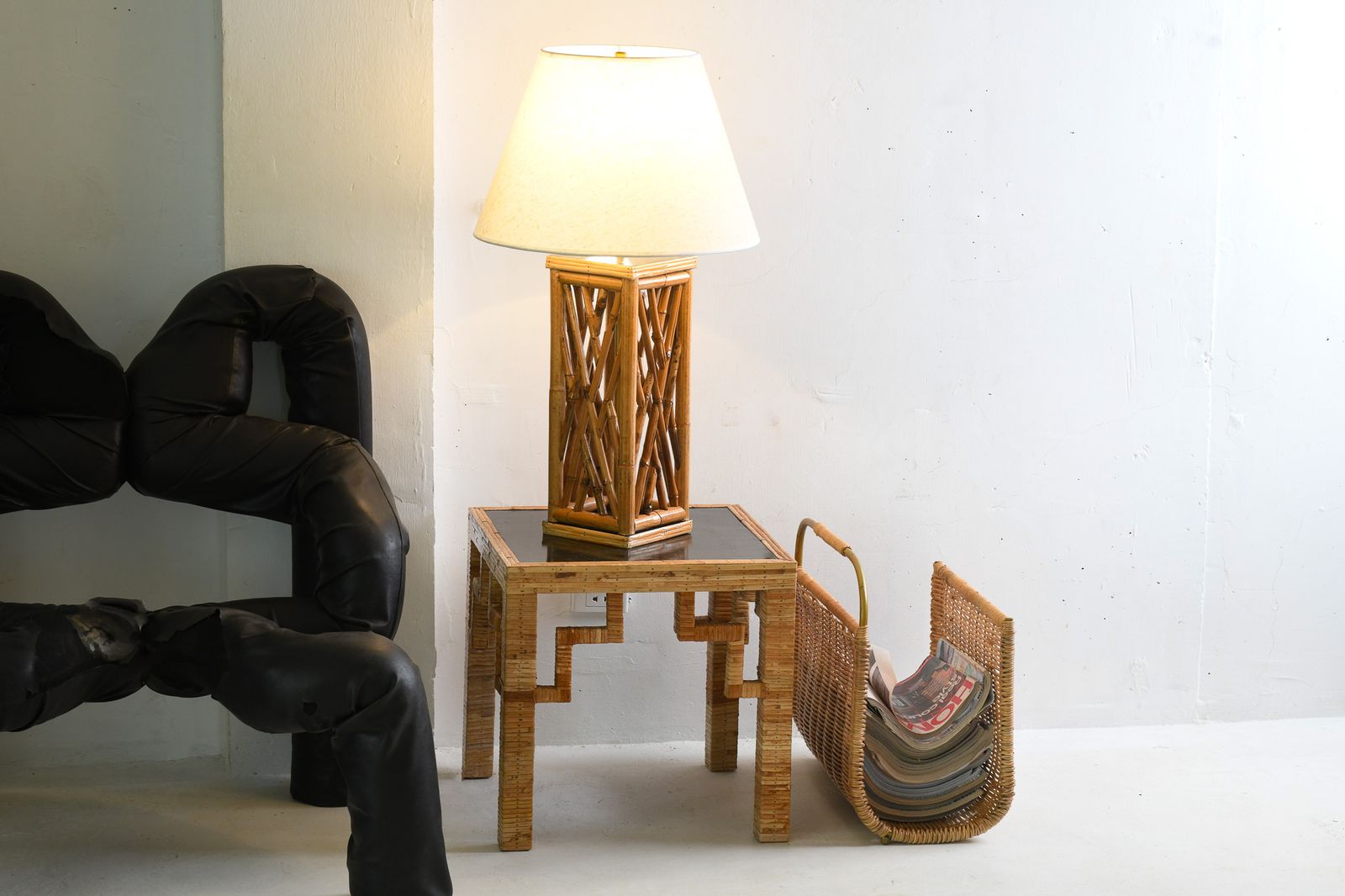 Chippendale Style Lattice Rattan Bamboo Table Lamp photo buy