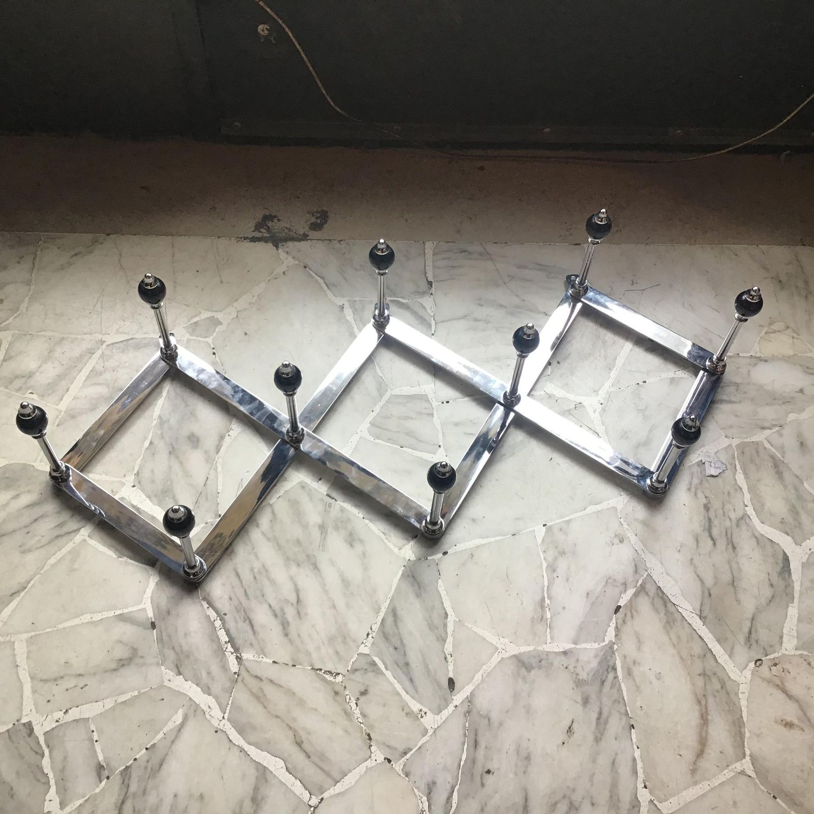 1883.0 Luigi Caccia Dominioni "Azucena " At4 Adjustable Metal Crome Coat Rack 1950 I photo