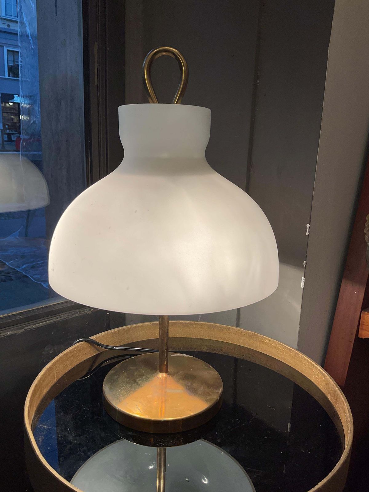 Ignazio Gardella   Azucena   Low Arenzano Model Table Lamp   (1950).' photo buy