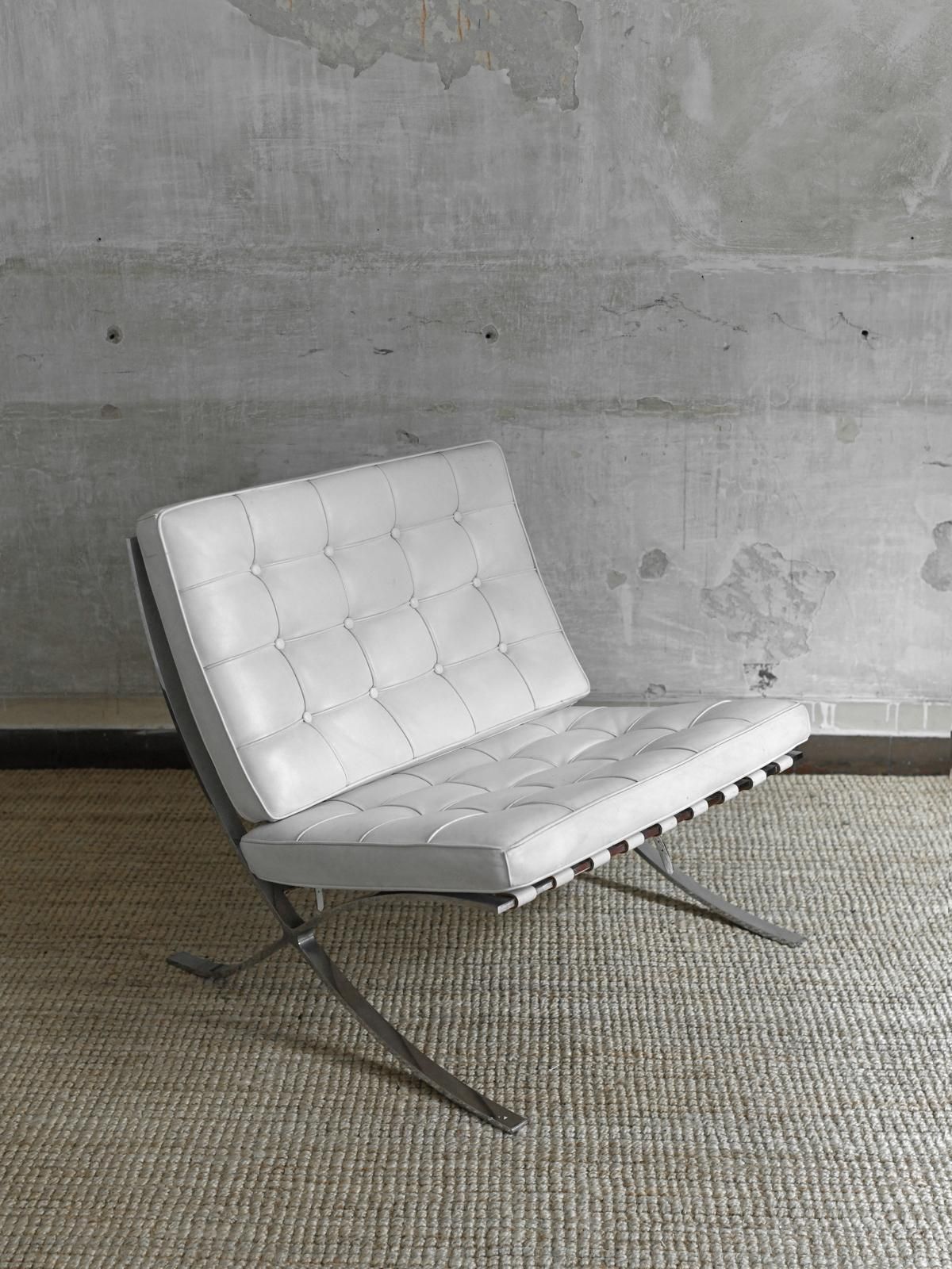 Pair Of Mr90 Barcelona Chairs By Mies Van Der Rohe For Alivar photo Furniture