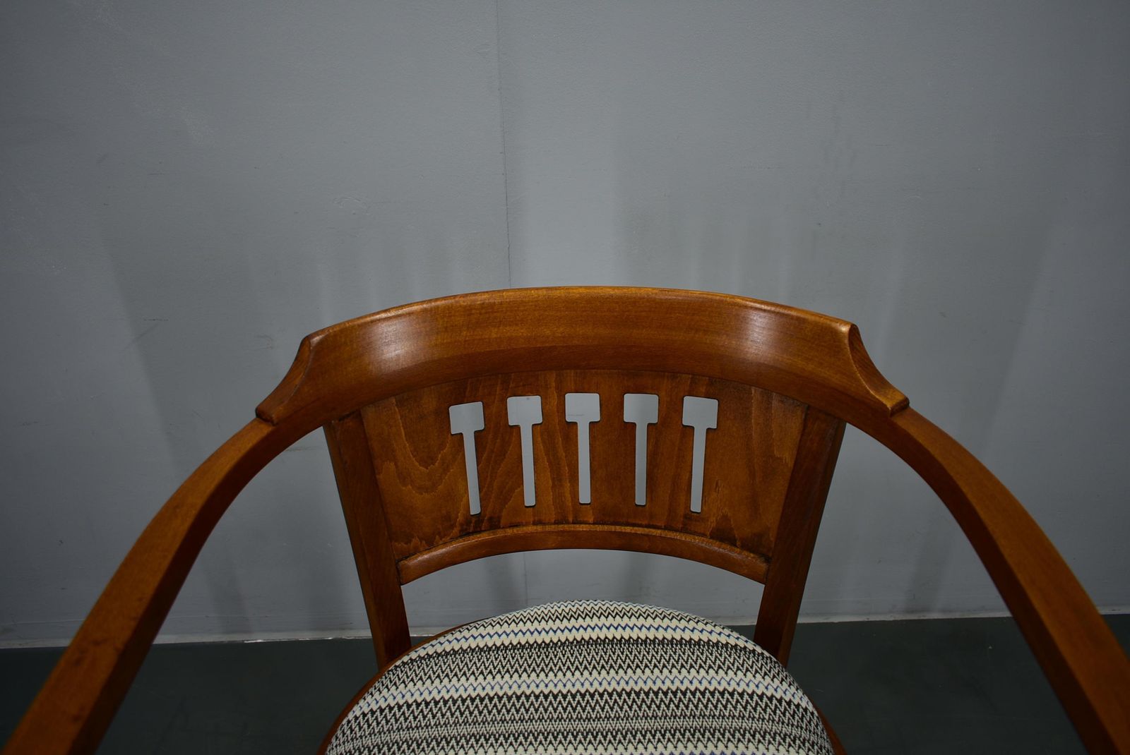 photo furniture Thonet Armchair By Otto Wagner, 1910s