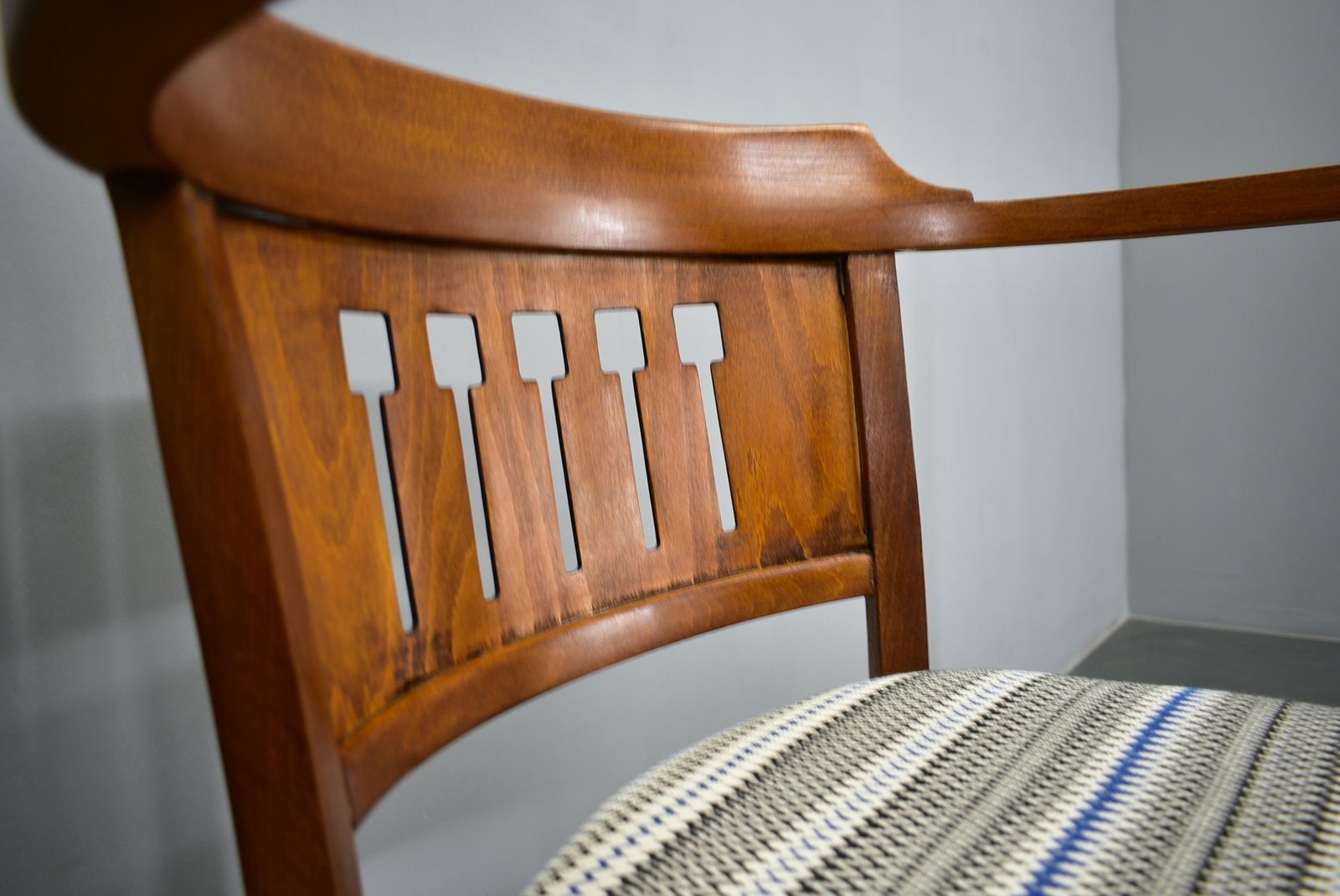 photo buy Thonet Armchair By Otto Wagner, 1910s