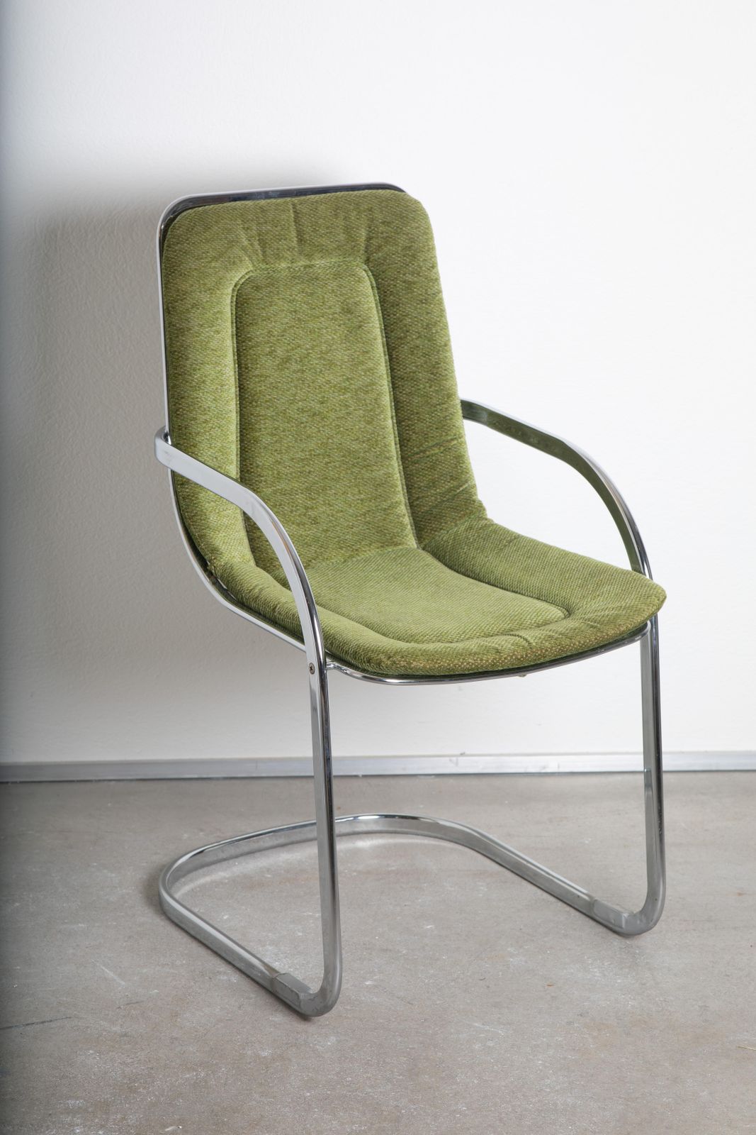 Green Velvet Chairs Attributed To Willy Rizzo photo vintage