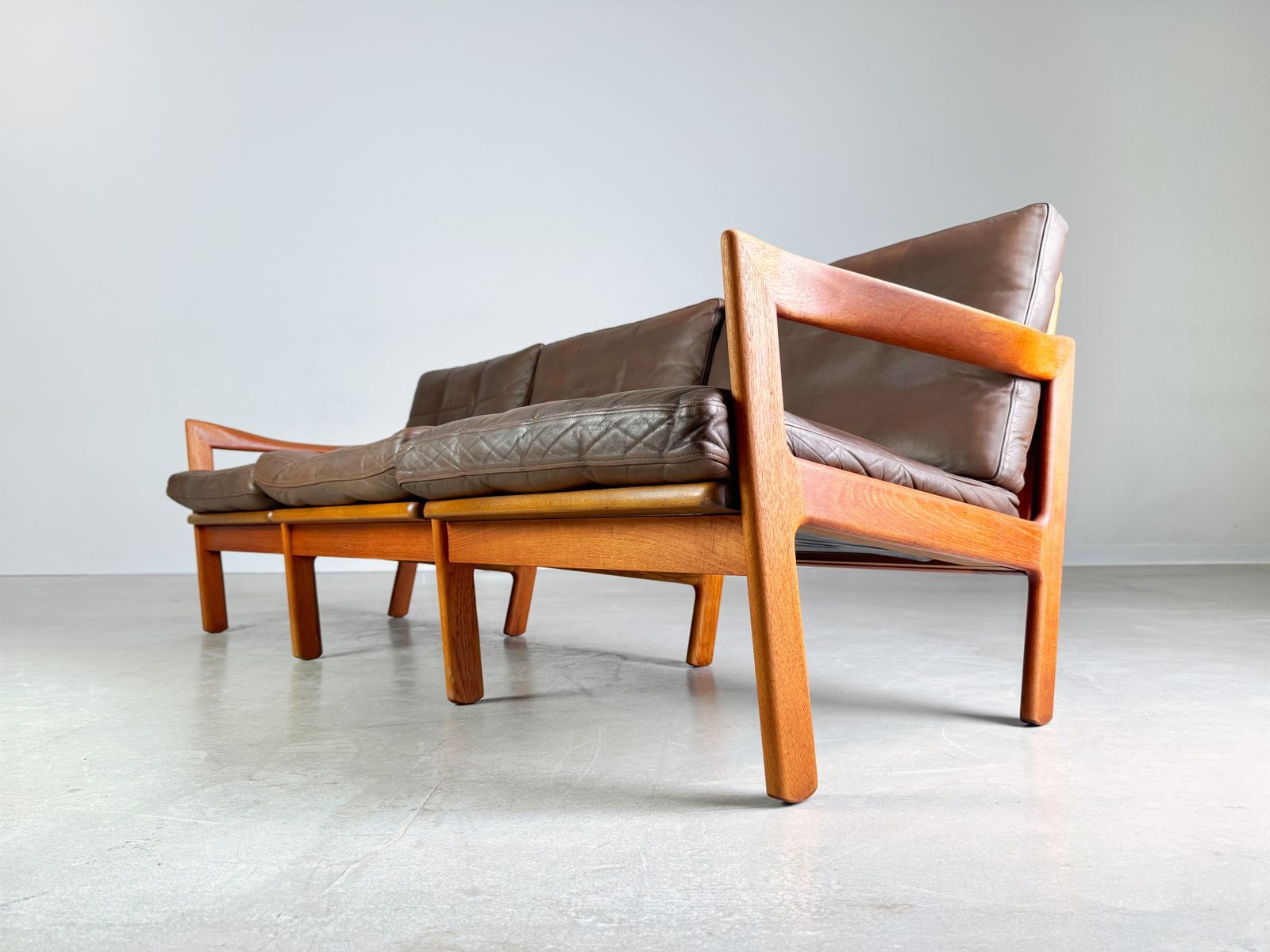 Furniture Mid Century 3 Seater Sofa Niels Eilersen Illum Wikkelsø Couch Teak photo