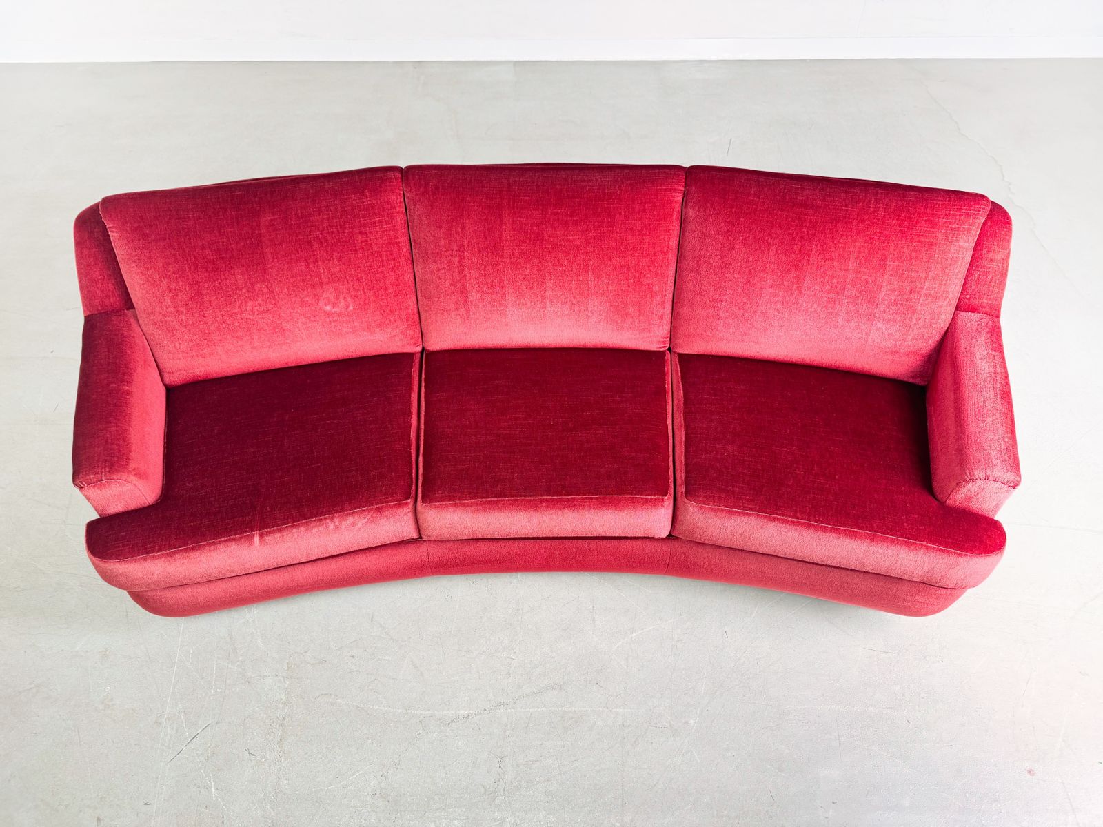 Mid Century Bank Vintage Sofa Jaren 1960 Rood Retro Fluweel photo 1050.0