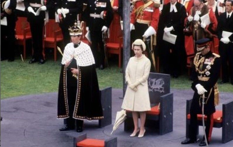 Last Of Its Kind Brand New In The Box 1969 Prince Charles Investiture Armchair photo furniture