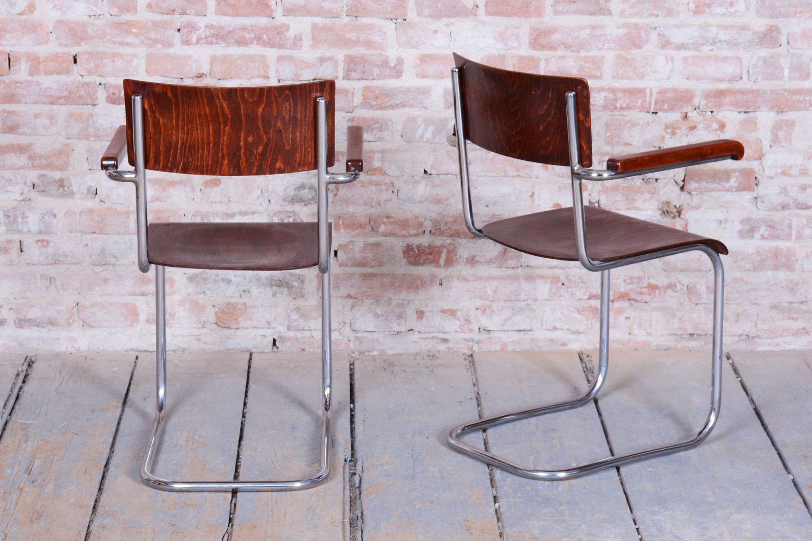 Set Of 2 Restored Bauhaus Chairs, By Mart Stam, Chrome, Plywood, Germany, 1930s photo furniture