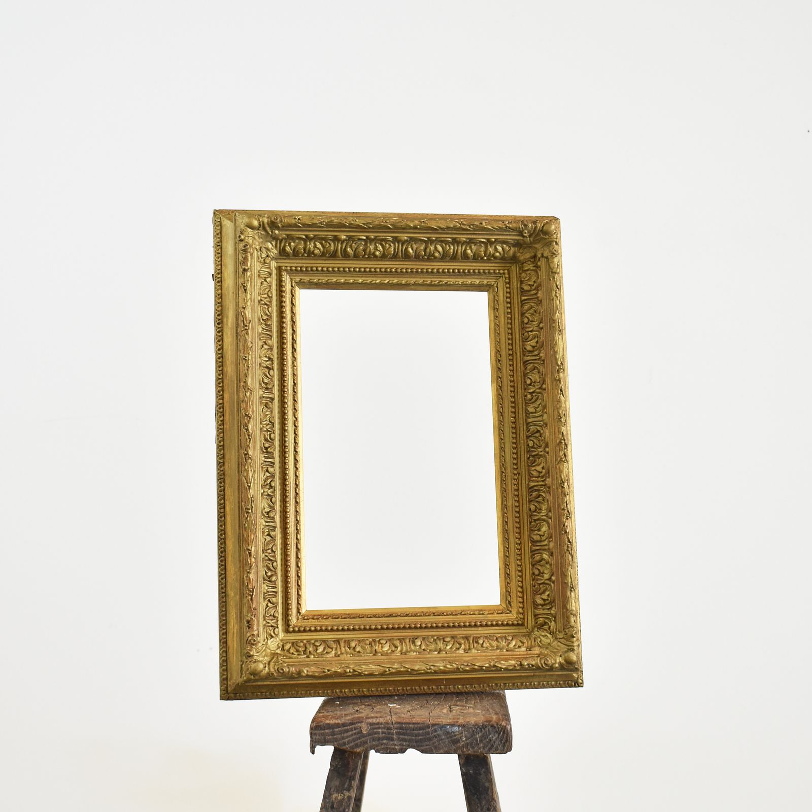 Victorian Decorative Gilt Picture Frame
