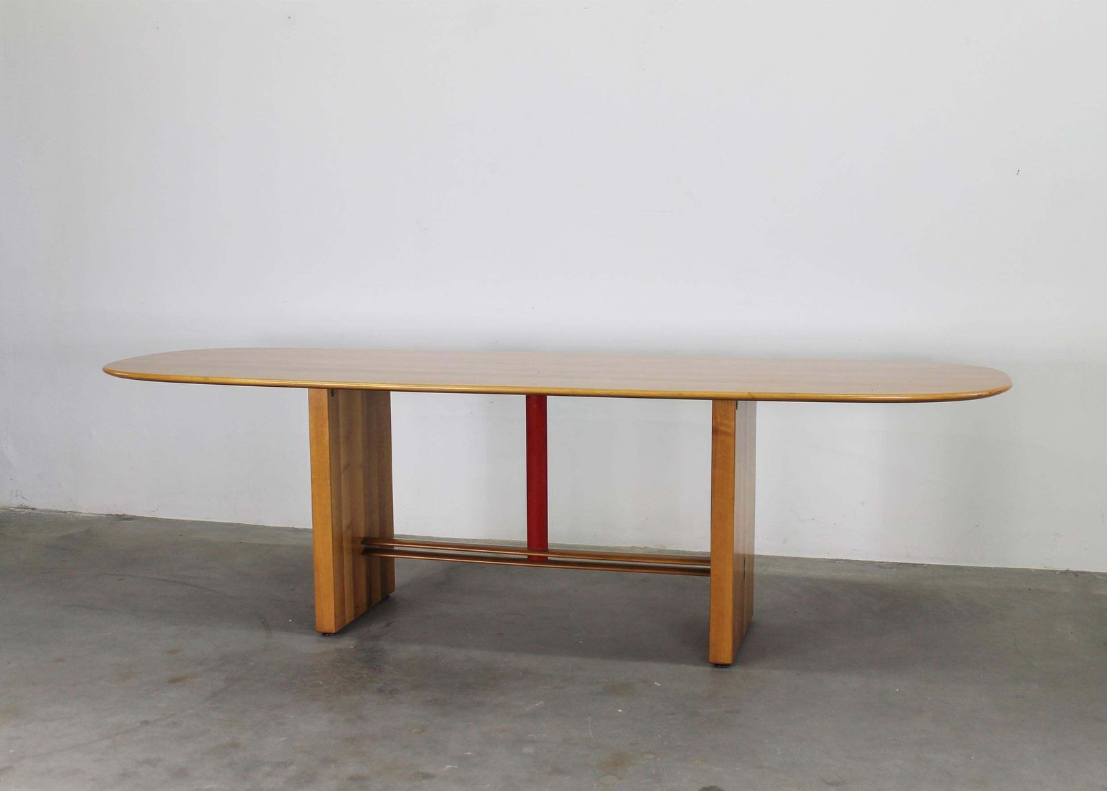 Tobia & Afra Scarpa Torcello Table In Walnut Wood By Stildomus 1970s photo for sale