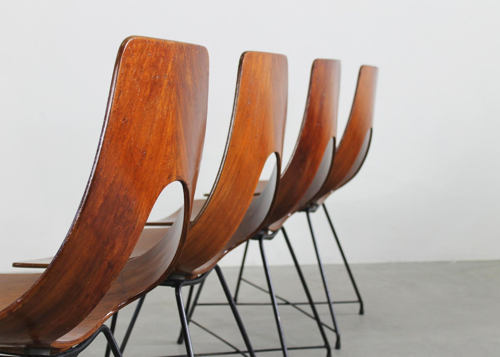 Augusto Bozzi Set Of Four Ariston Chairs In Plywood And Metal By Saporiti 1950s photo Furniture