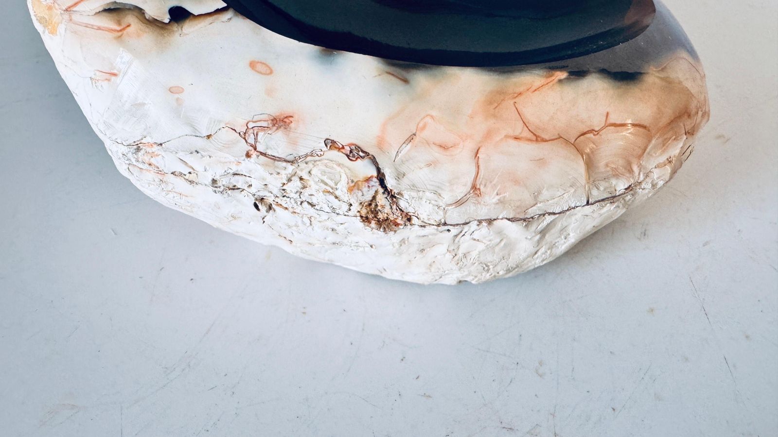 1960s Italian Freeform Onyx Ashtray, Polished Stone With Dark Brown White Pink photo for sale