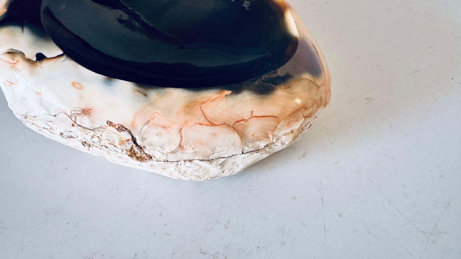 1960s Italian Freeform Onyx Ashtray, Polished Stone With Dark Brown White Pink photo buy