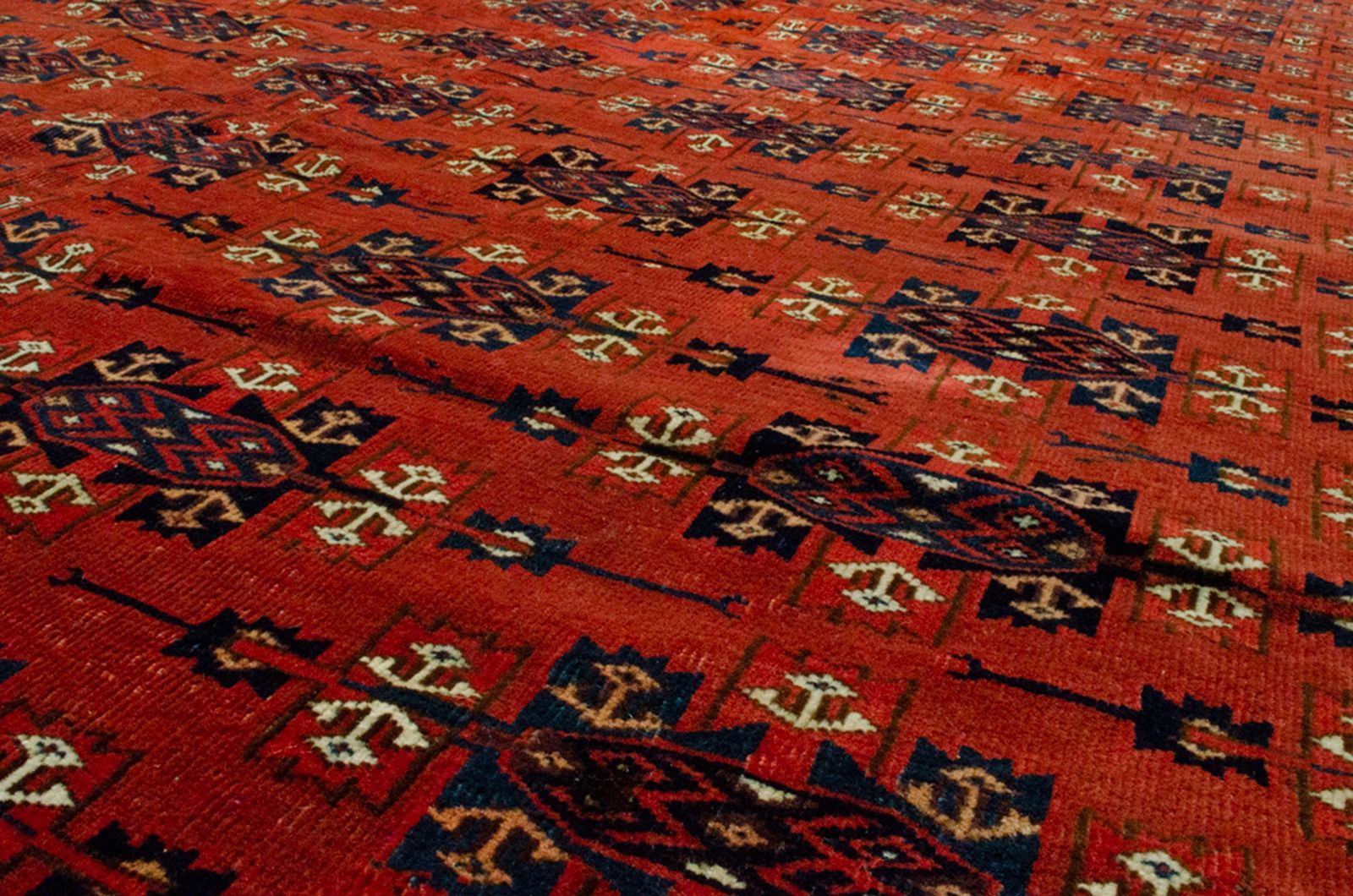 Antique Turkmen Yamoud Carpet 293x202cm photo for sale