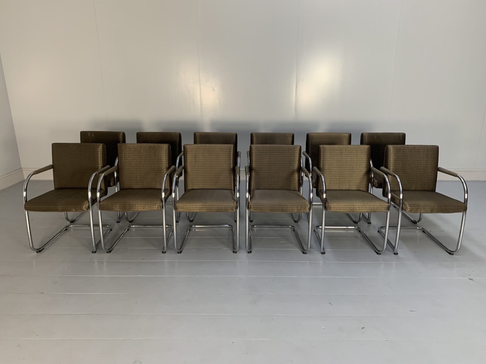 12 Vitra “Visasoft” Dining Meeting Chairs – In Gold Fabric & Leather photo Furniture