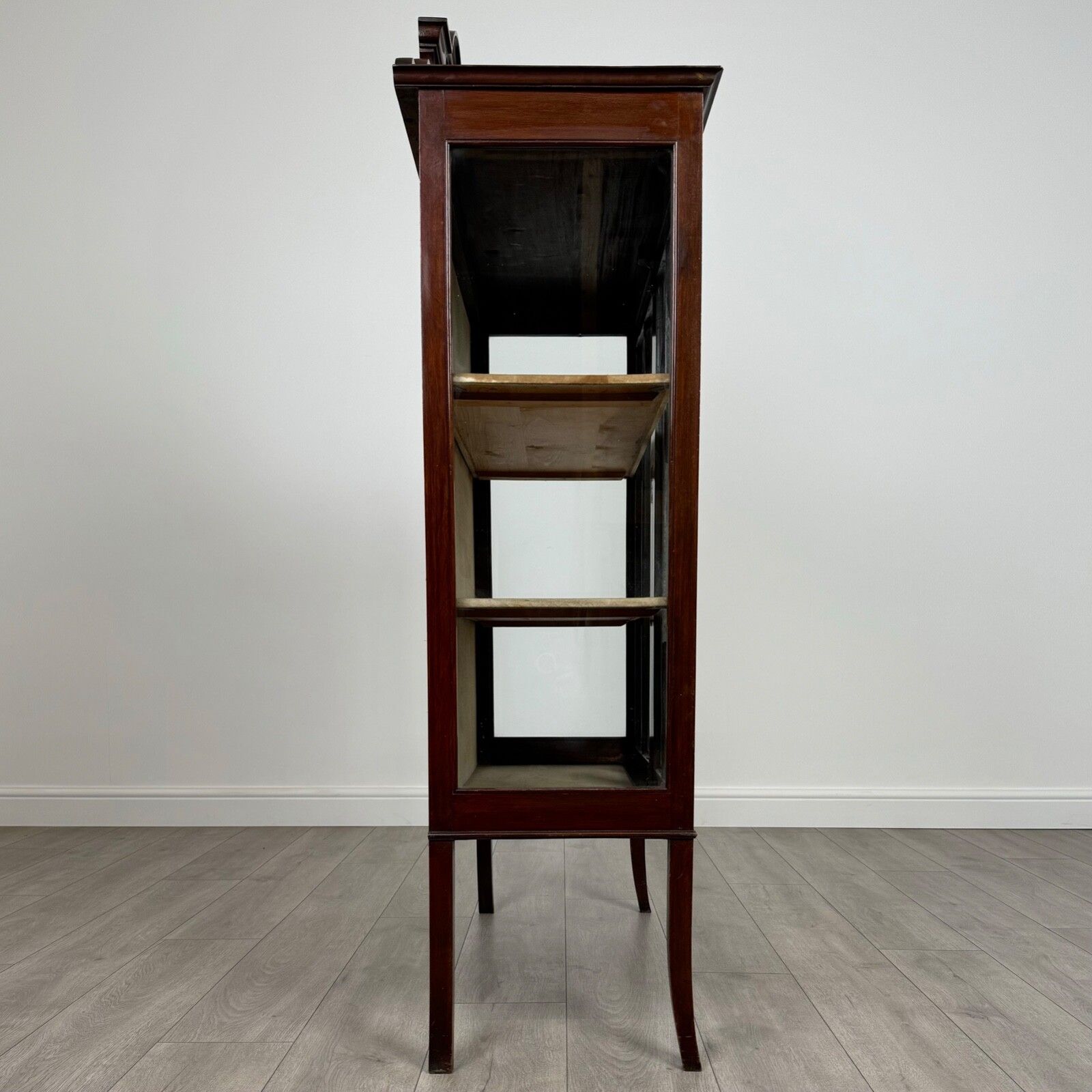 Antique 20th Century Inlaid Display Cabinet In Mahogany photo vintage