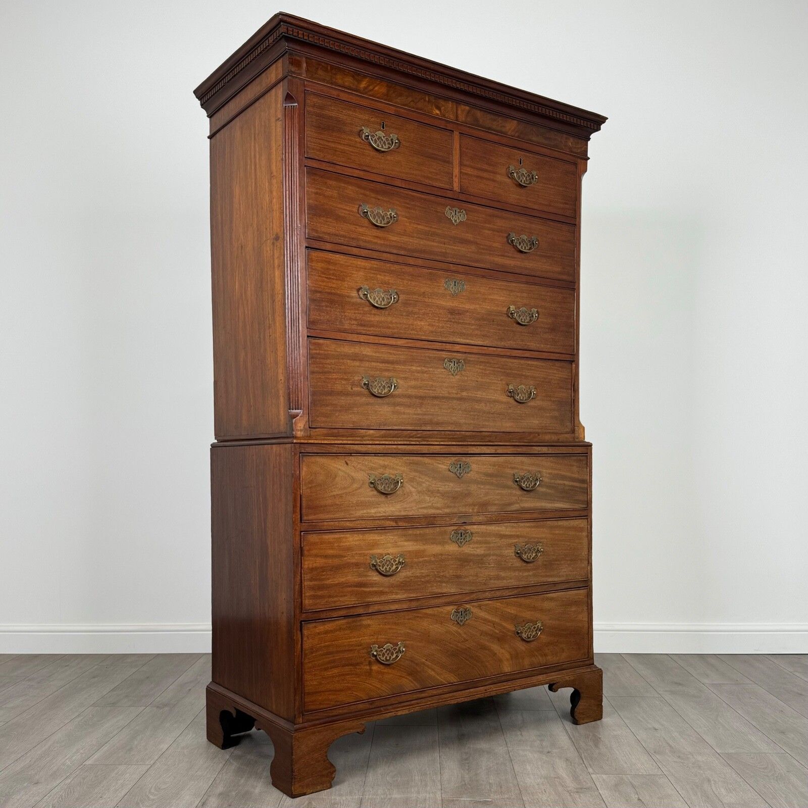 Antique 18th Century Fine Quality Chest On Chest In Mahogany photo vintage