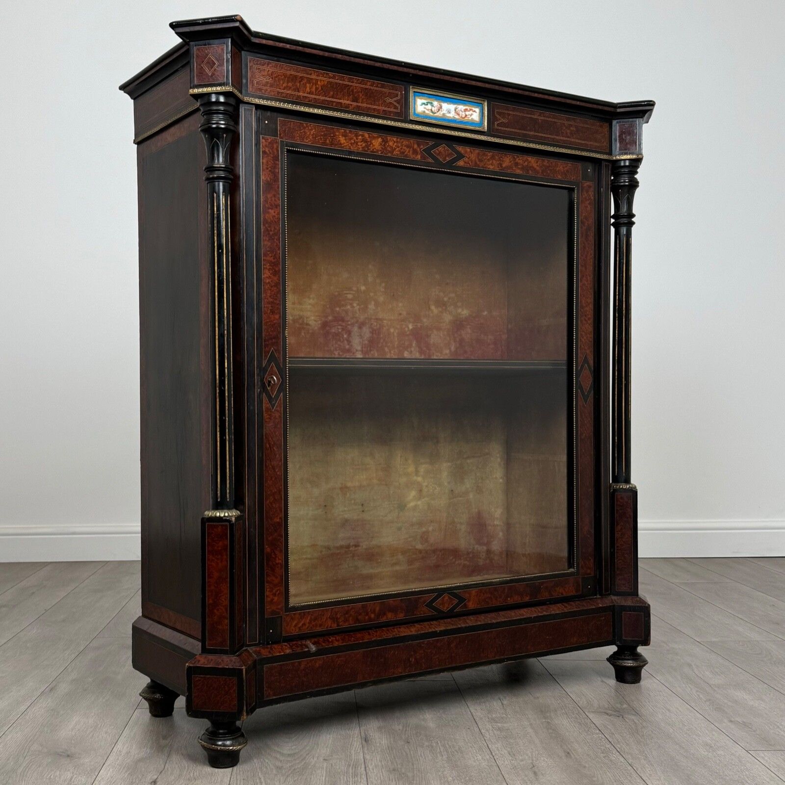 photo furniture Antique 19th Century Ebonised Pier Cabinet Of Fine Quality ( Ref Af 3786)