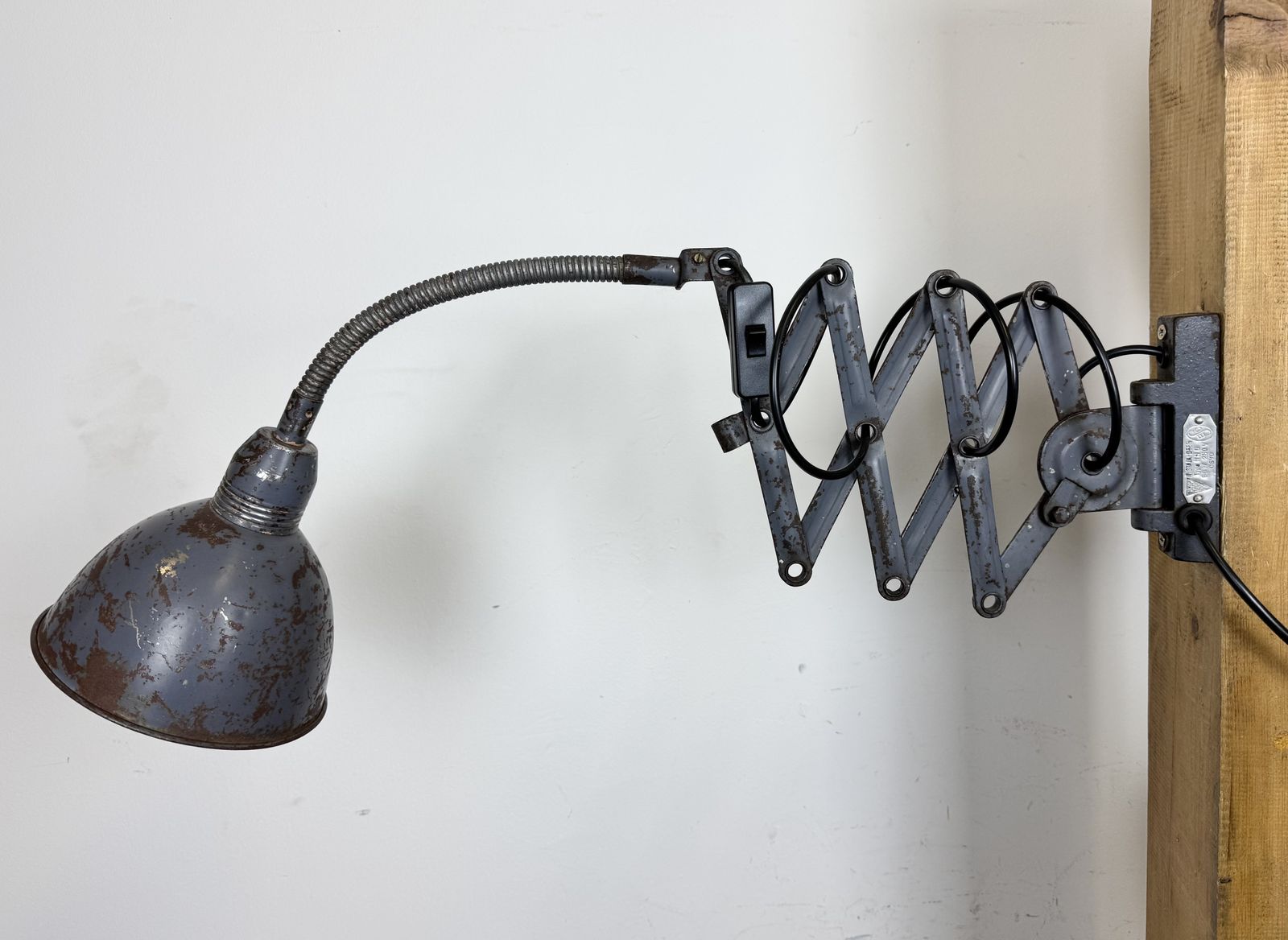 Grey Industrial Scissor Wall Lamp From Elektroinstala, 1960s photo Lighting
