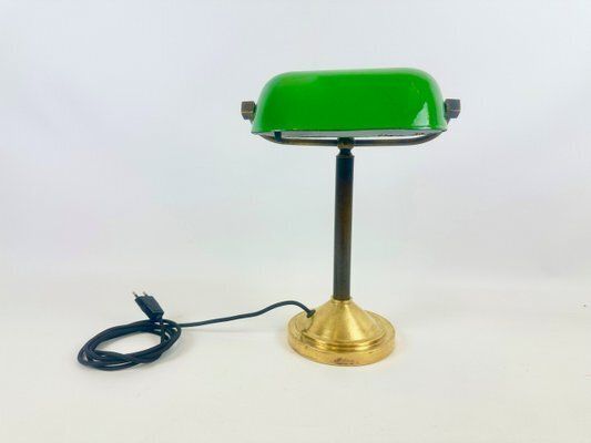 Art Deco Banker's Desk Lamp, Former Czechoslovakia, 1930s photo vinterior