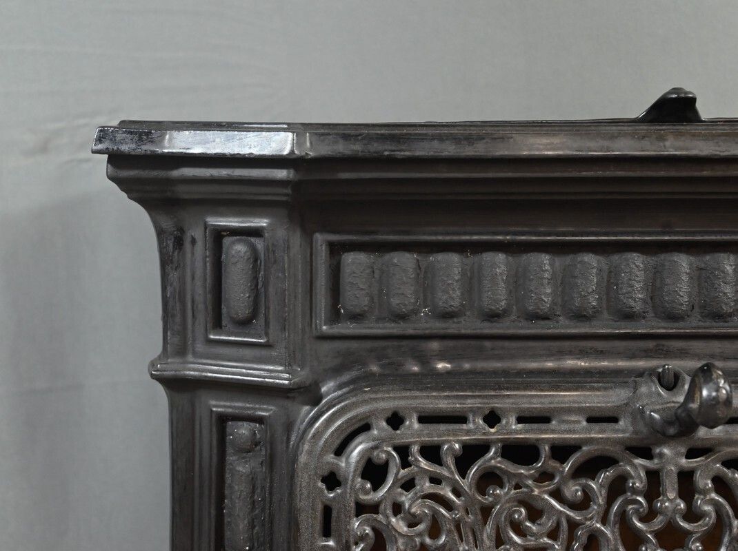 photo furniture Cast Iron Coal Stove – Early 20th Century