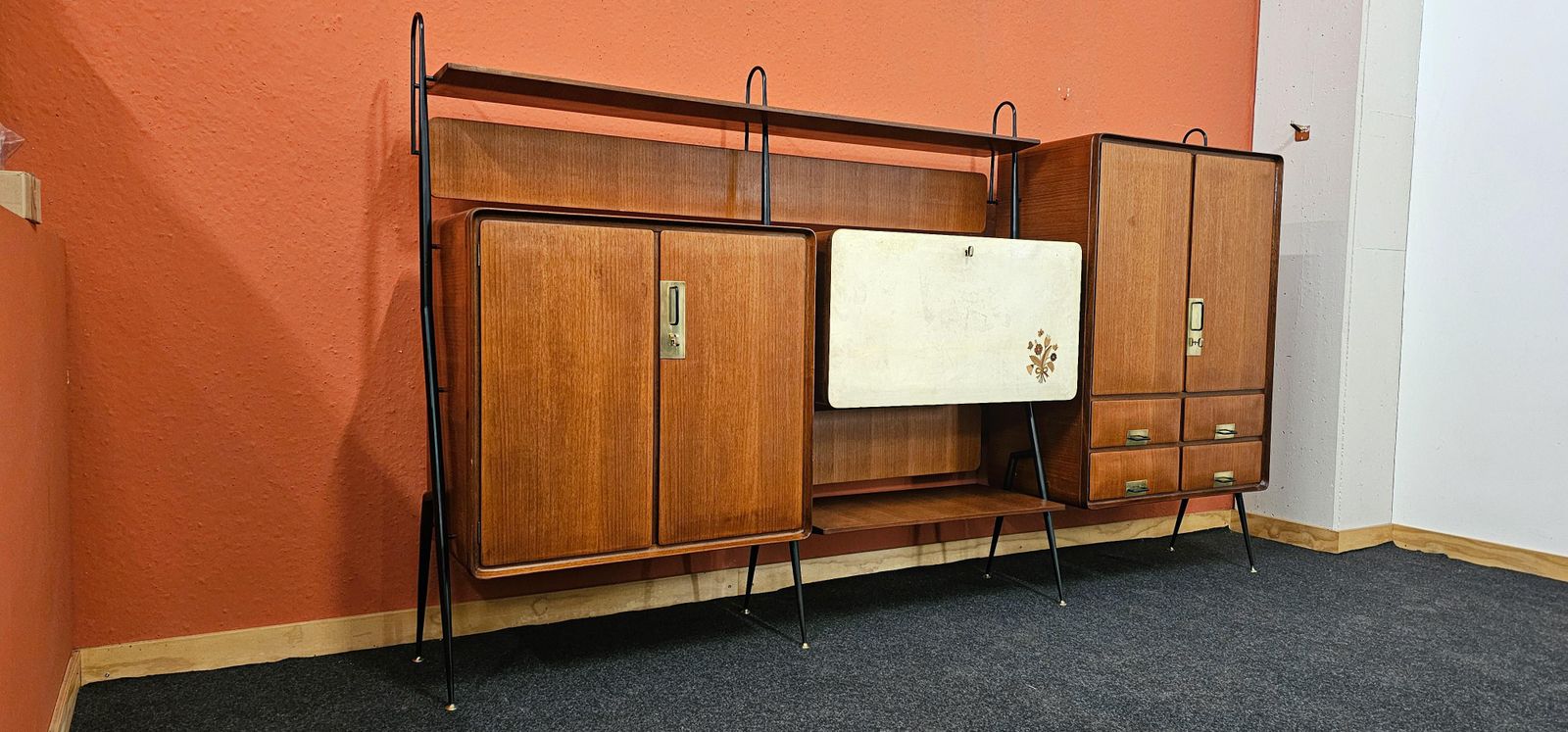 photo vinterior Italian Mid Century Teakwood Sideboard By Silvio Cavatorta, 1950s