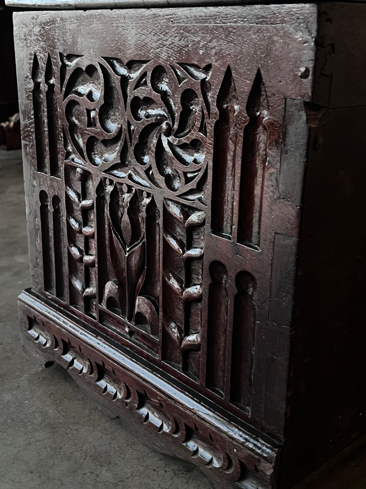 photo vintage 19th Century Italian Carved Cassone Trunk With Original Hardware, 1890s