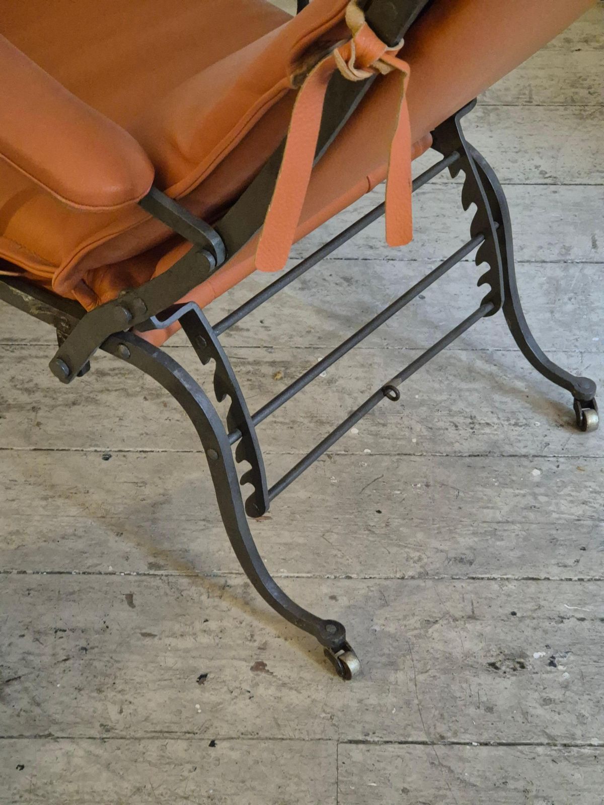 Royal Recliner, Iron And Leather, Provenance Swedish King Oskar Ll, Late 1800s photo 3522.0