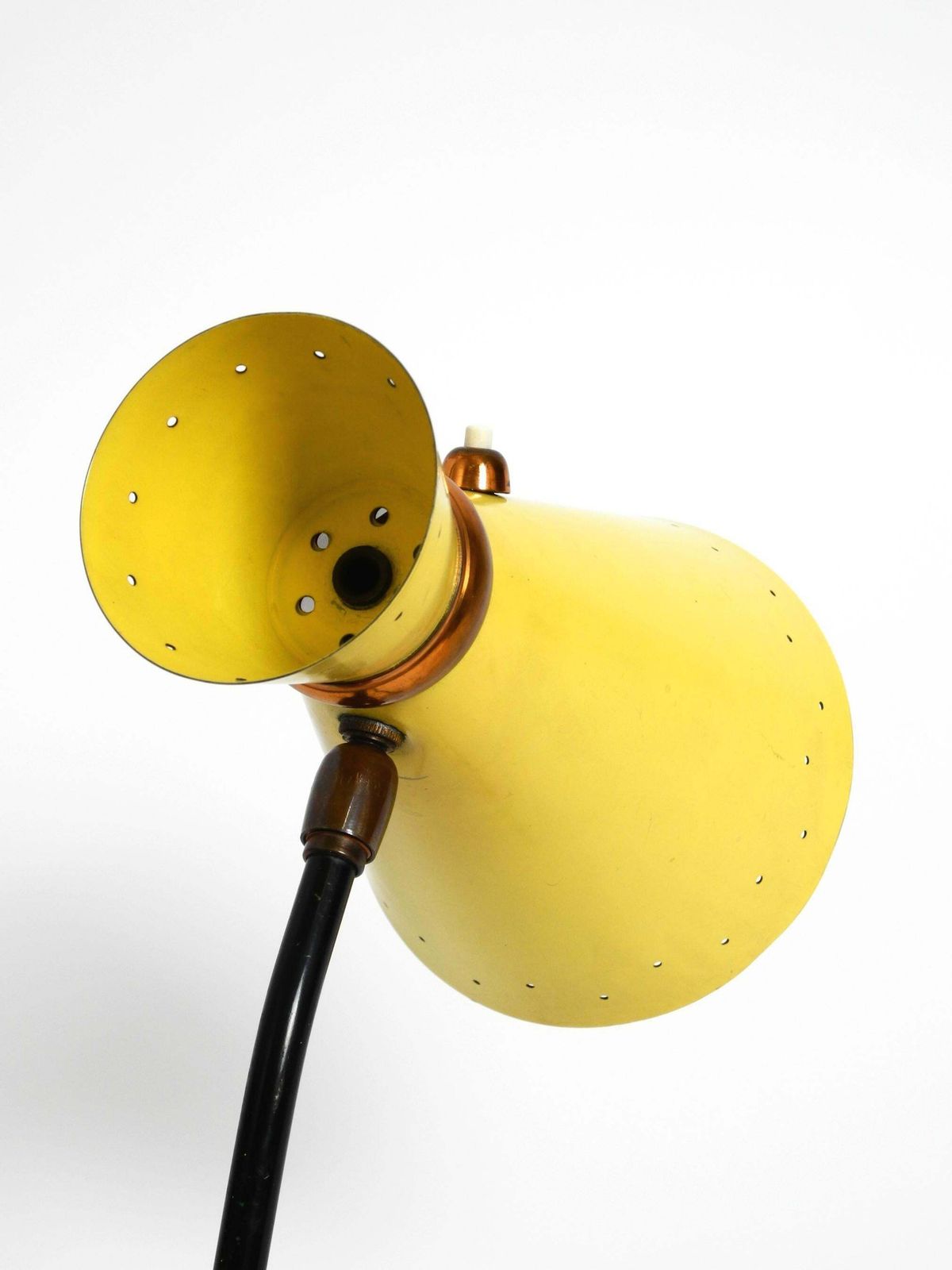 Beautiful Large Mid Century Tripod Table Lamp With Yellow Diabolo Lampshade photo vintage