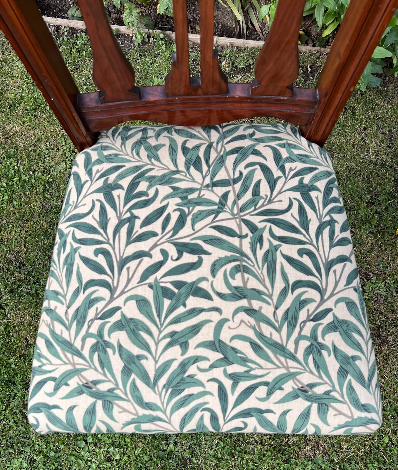 Three Early 20th Century Arts And Crafts Style Chairs Newly Upholstered In Harlequin William Morris Fabric photo Furniture