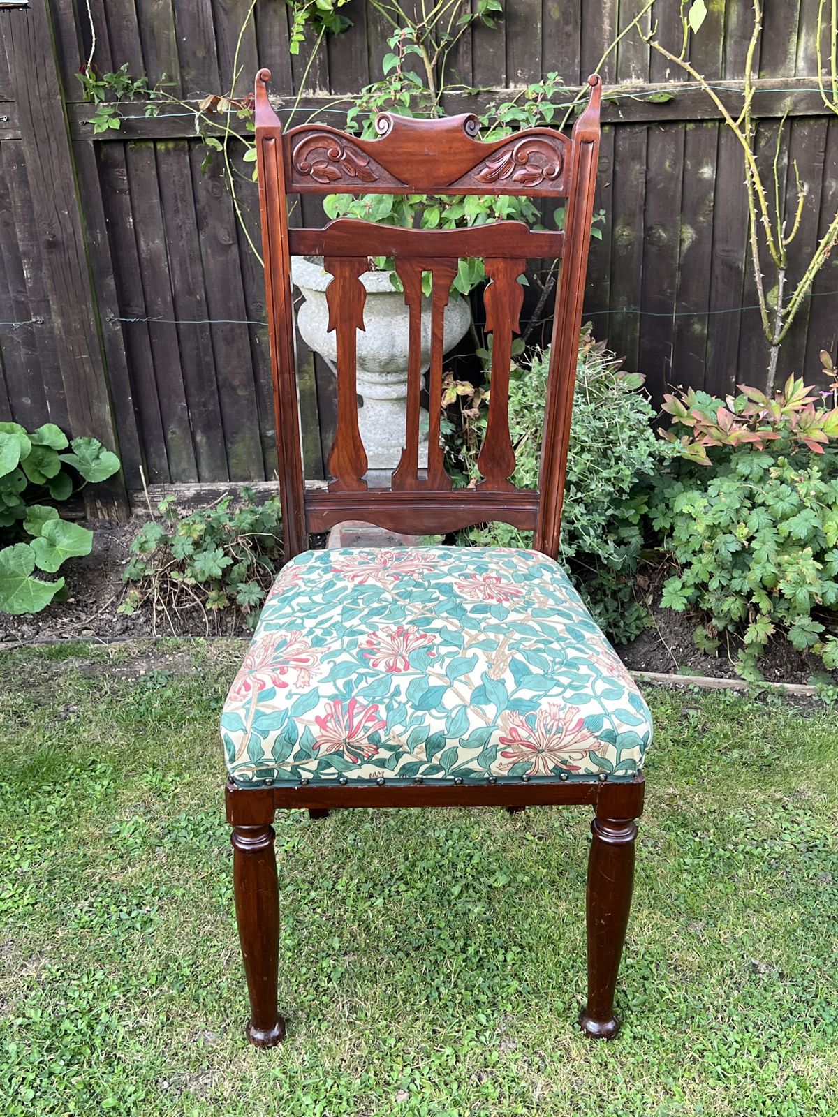 Three Early 20th Century Arts And Crafts Style Chairs Newly Upholstered In Harlequin William Morris Fabric photo 80.0