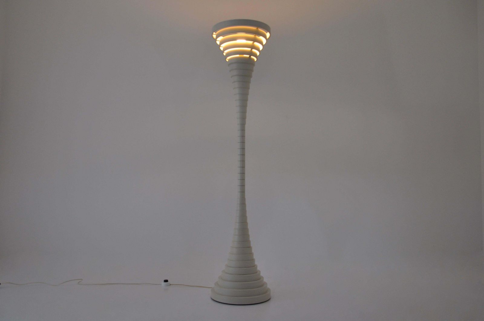 "Helga" Floor Lamp By Silvio Bilangione & Paolo Portoghesi, 1960s photo for sale