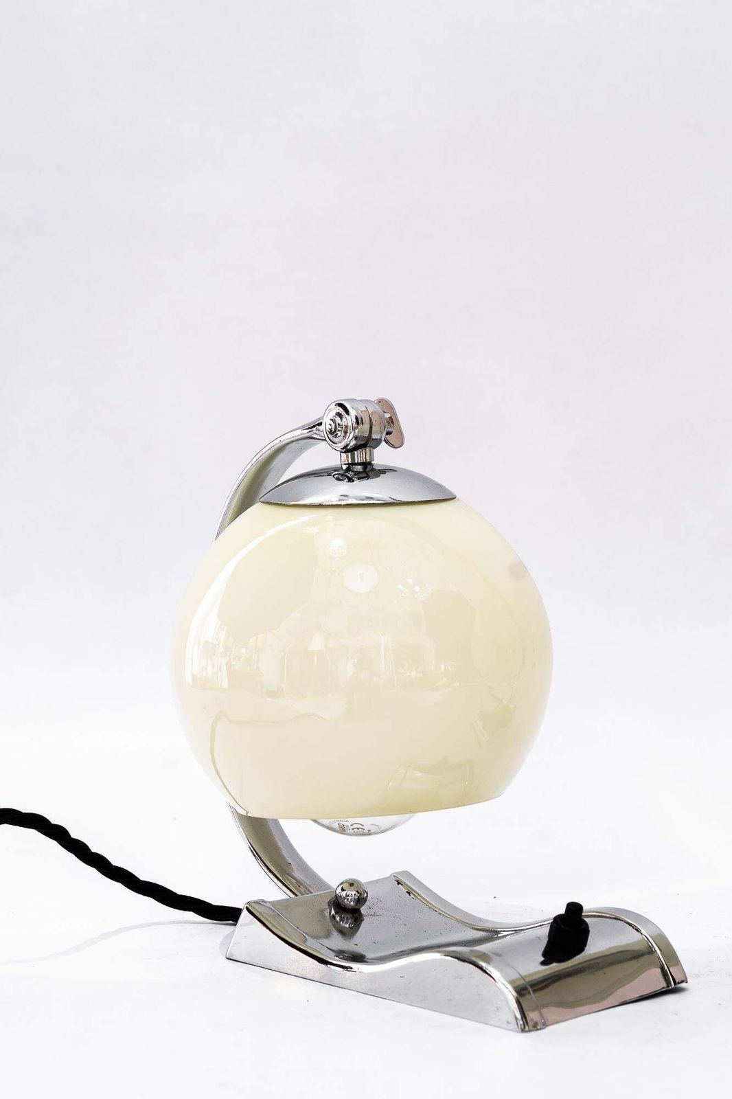 2 Art Deco Chromed Table Lamps With Original Old Glass Shades Around 1920s photo 515.0