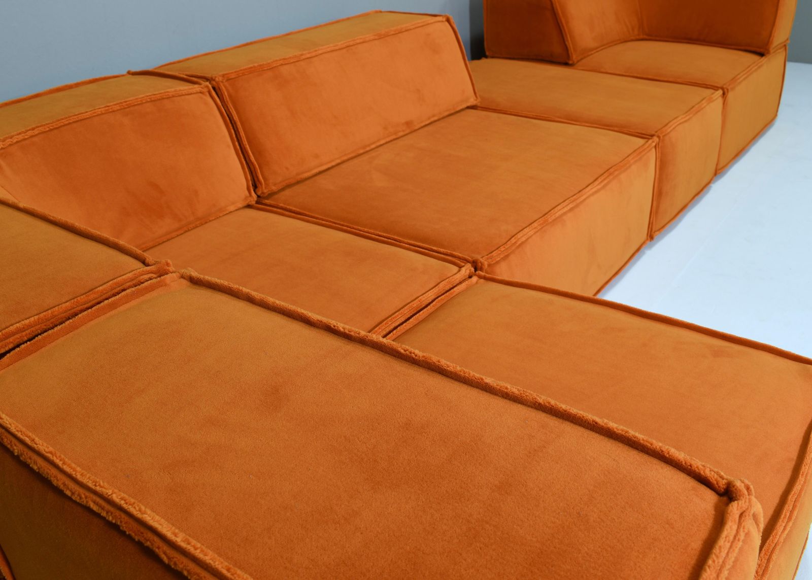 photo vintage Cor Trio Sectional Sofa In New Burnt Orange Fabric, Germany / Switzerland, 1972