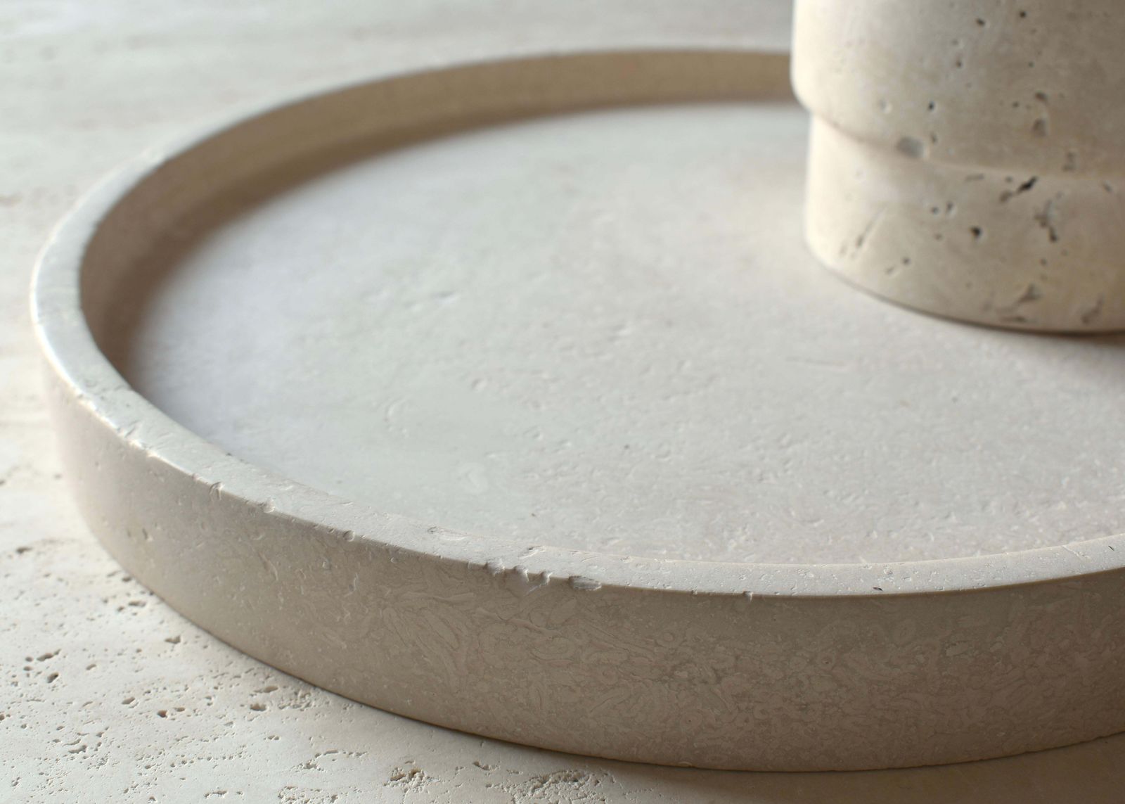 847.0 Travertine Vase / Wine Cooler And Plate In The Manor Of Up&Up And Raymor photo