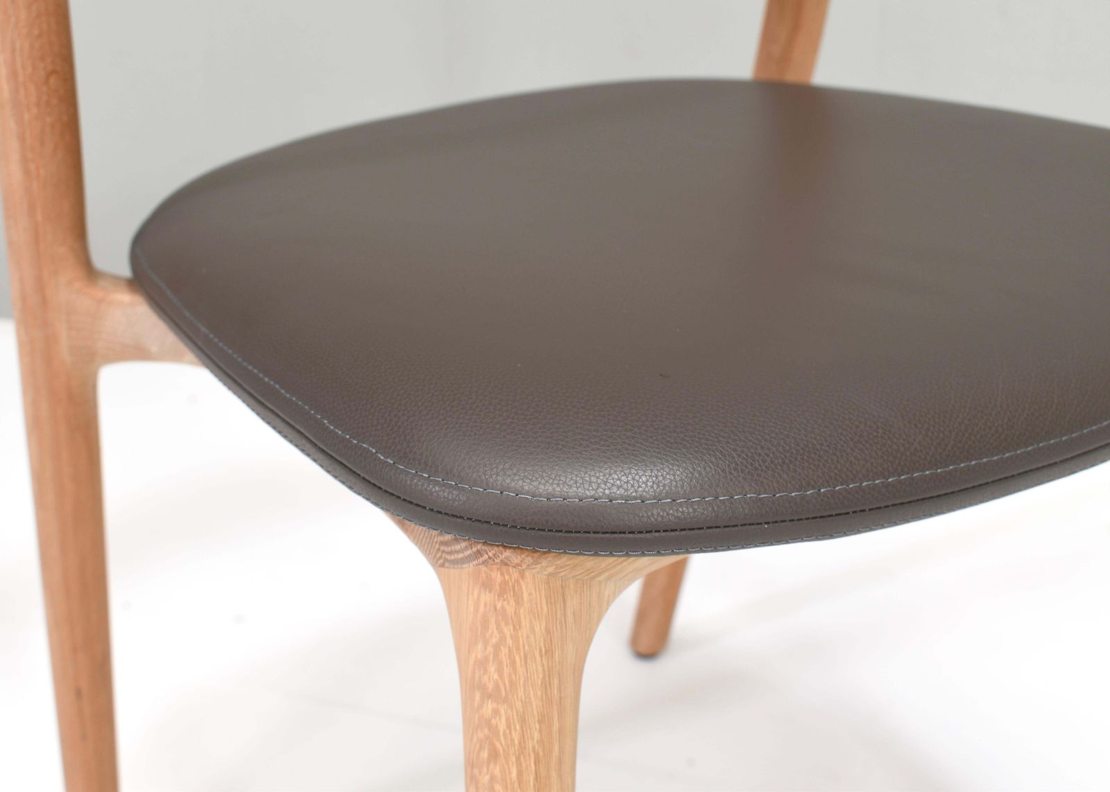 photo for sale Artisan Neva Light Chair In Oak And Leather, Bosnia.