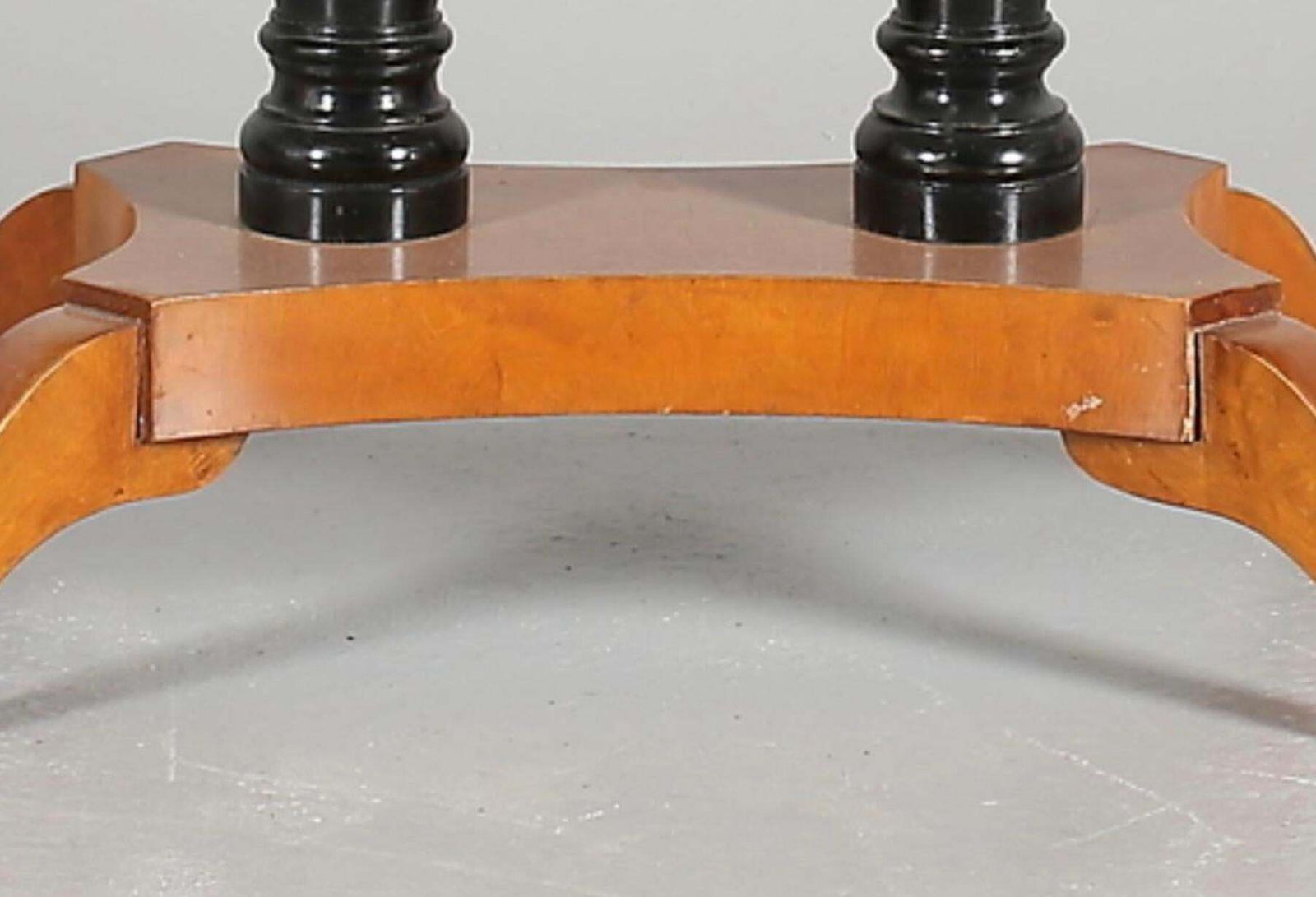 Swedish Biedermeier Drop Leaf Pedestal Table Golden Birch Marquetry A Ormolu photo for sale
