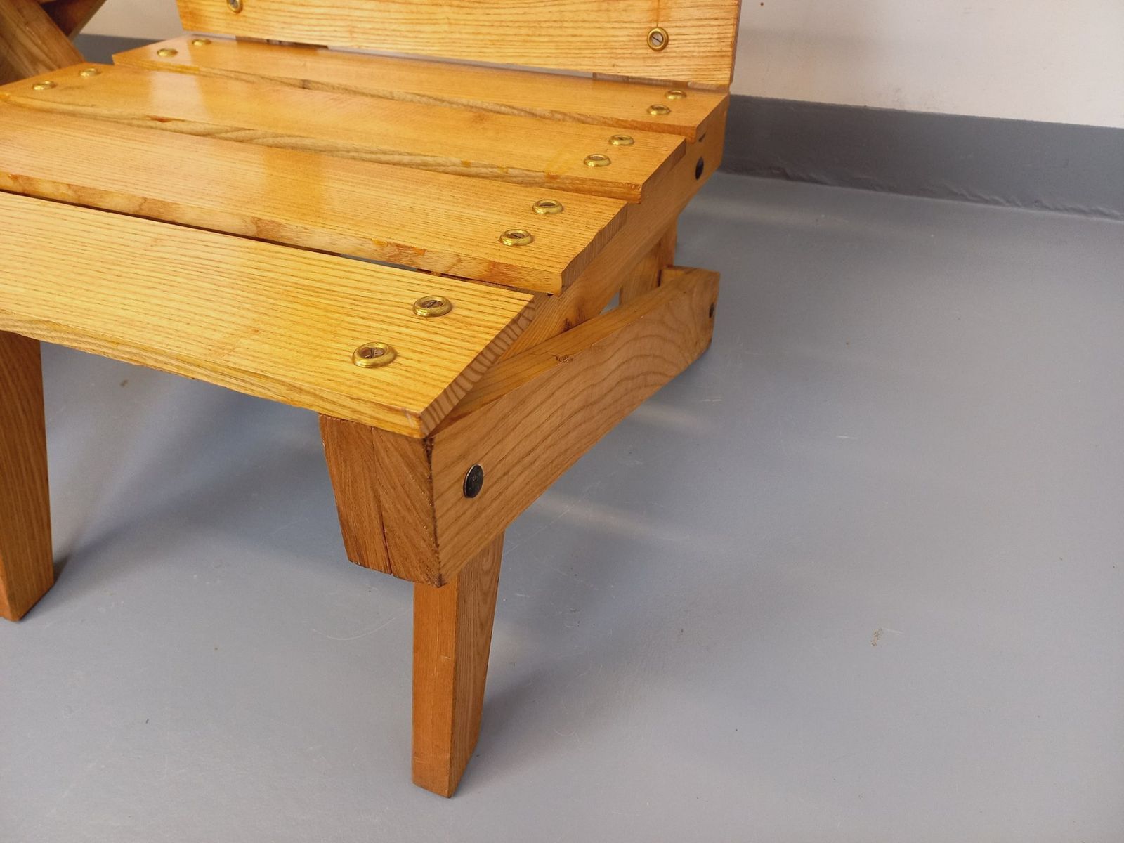 photo vinterior 2 Brutalist Armchairs With Wooden Slats