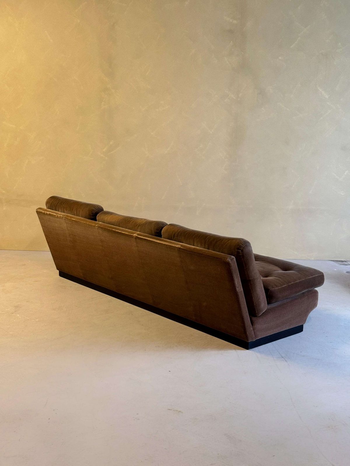 Bruine Fluwelen Zitgroep Van Paolo Caliari Voor Cassina, Ca. Jaren 1960 photo Meubels
