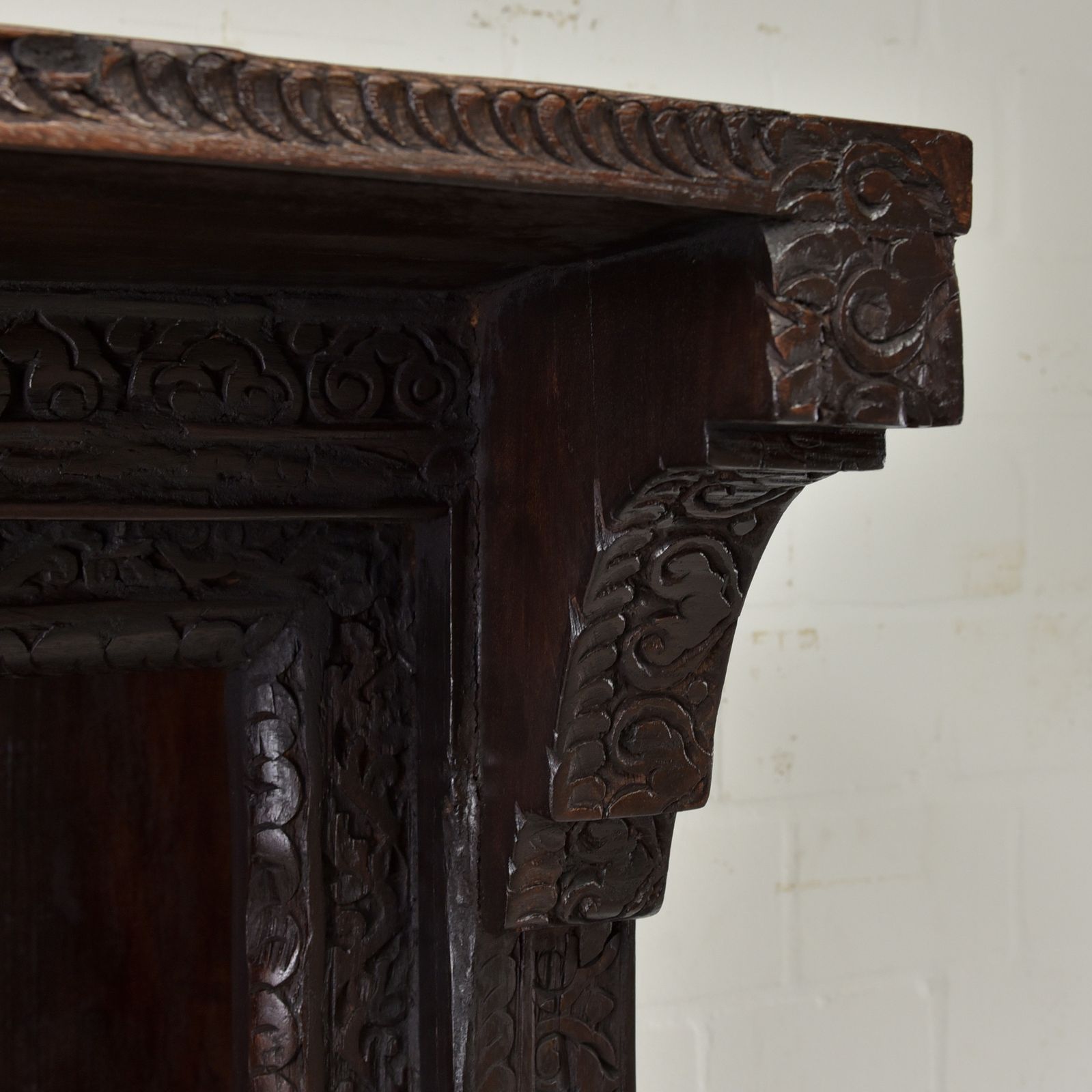 Indian Shelf Restored Around 1840. Rajasthan Colonial Furniture Made Of Solid Teak. photo 1697.0