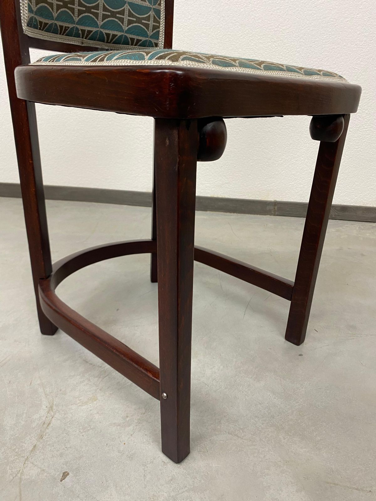 Pair Of Salon Chair No.423 By Josef Hoffmann For J&J Kohn photo buy