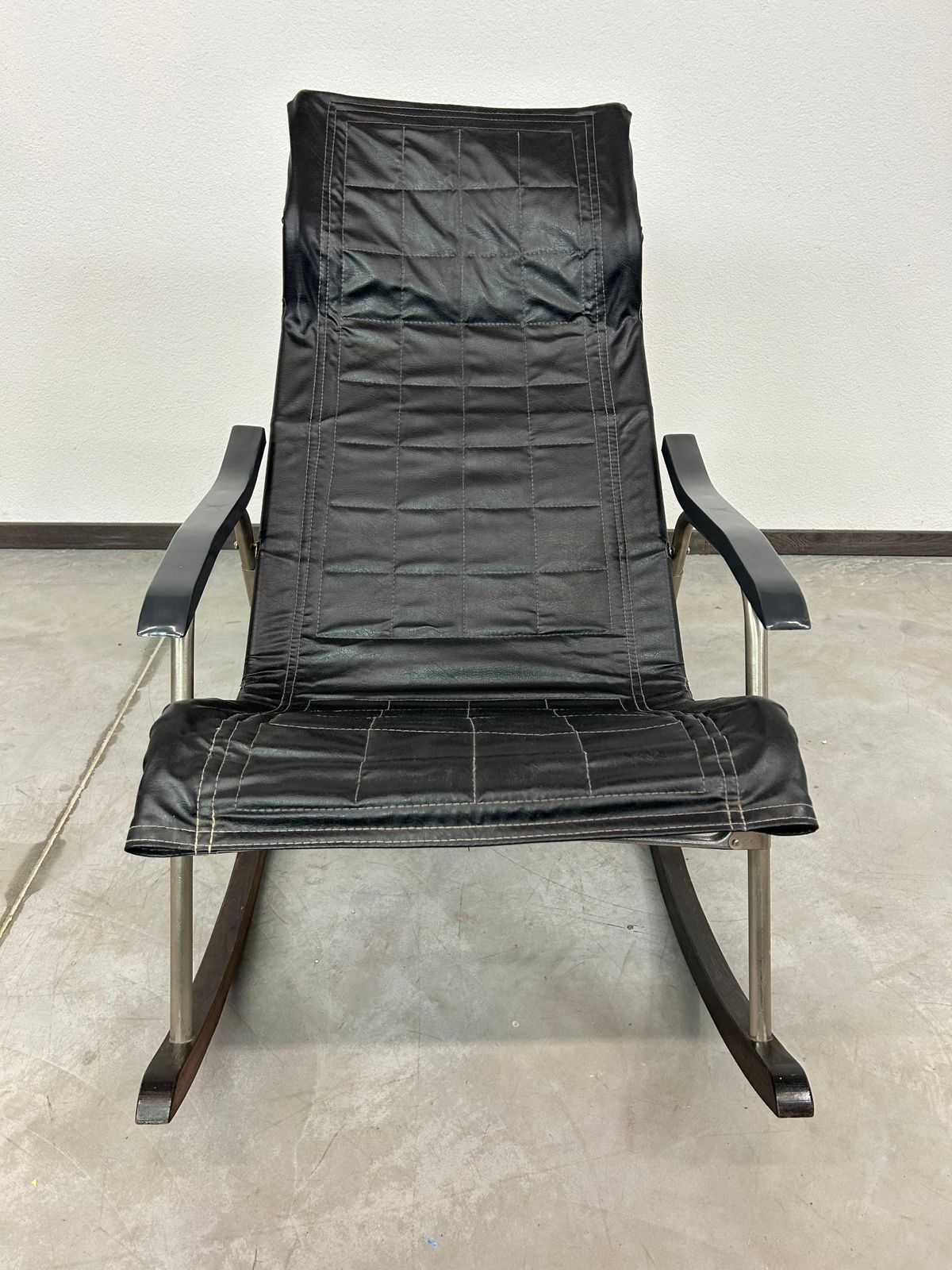 Japanese Folding Rocking Chair By Nii Takeshi photo vintage