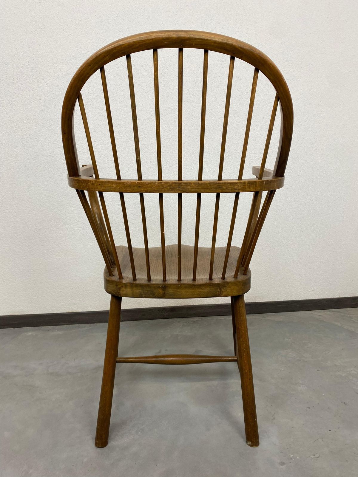 photo furniture Windsor Chair B952f By Adolf Loos For Thonet