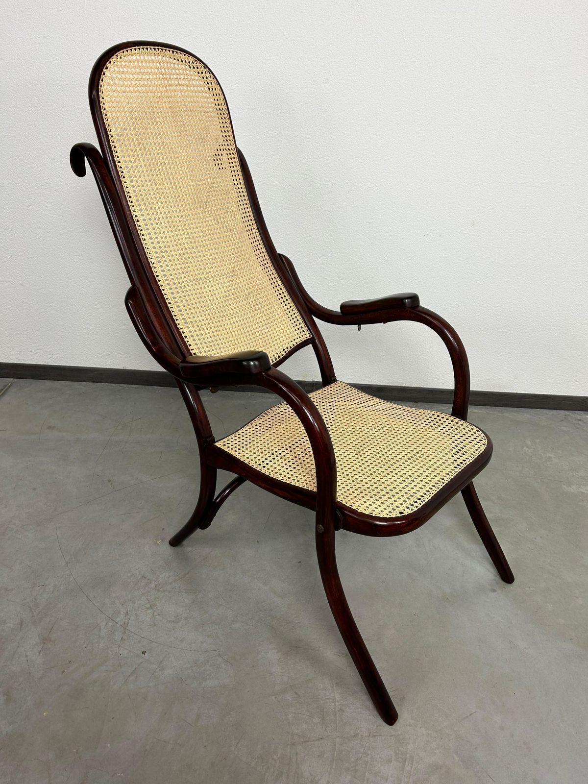 Very Rare Folding Easy Chair No.1 By Thonet photo furniture