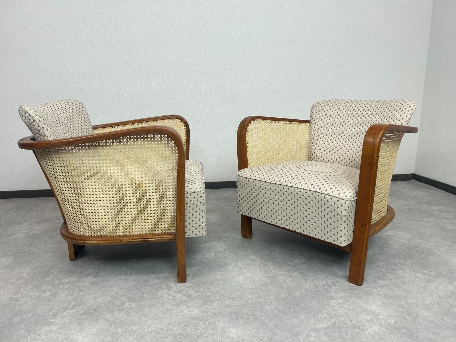 Bauhaus Art Deco Amrchairs By Lajos Kozma For Thonet Mundus photo for sale