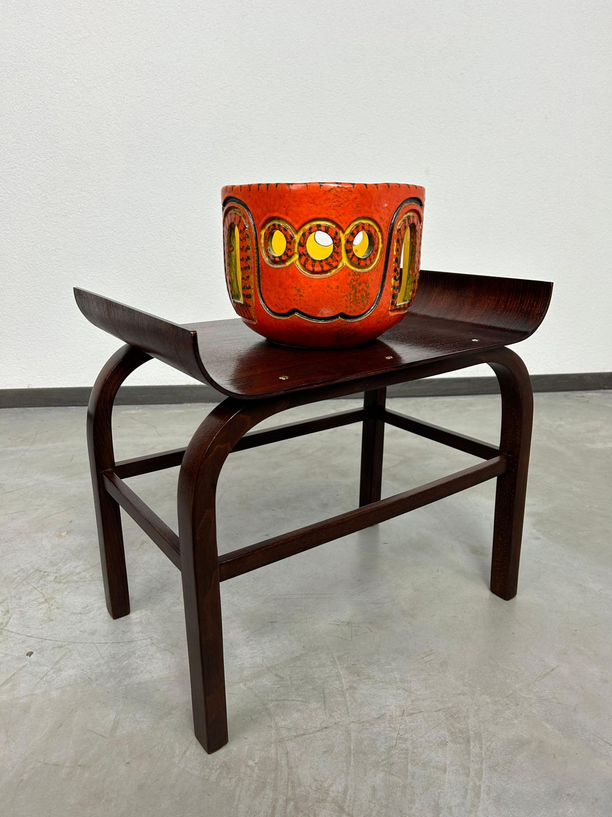 Very Rare Flower Stand T376 By Thonet Mundus photo furniture